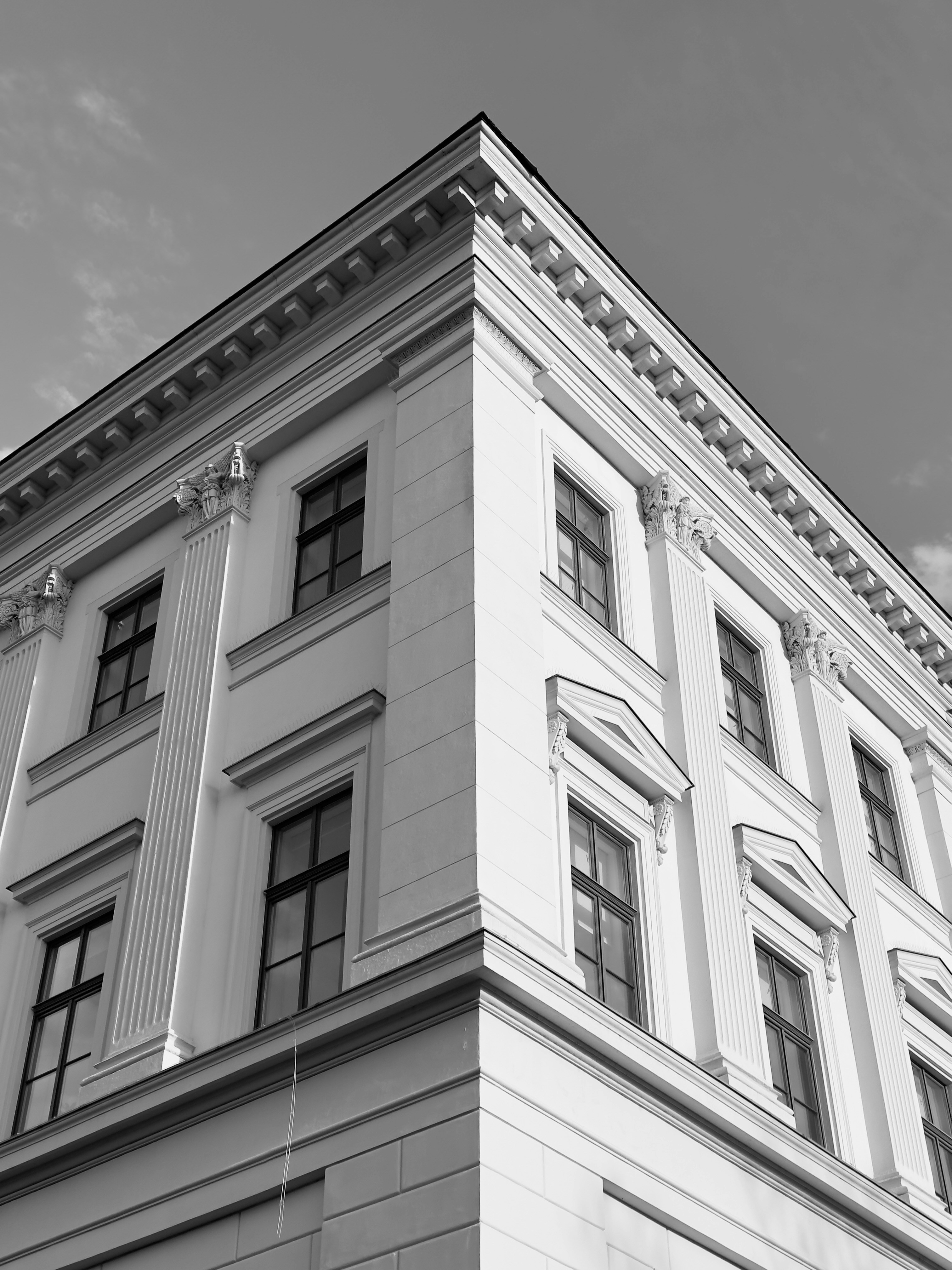 Photo by holdingerbence