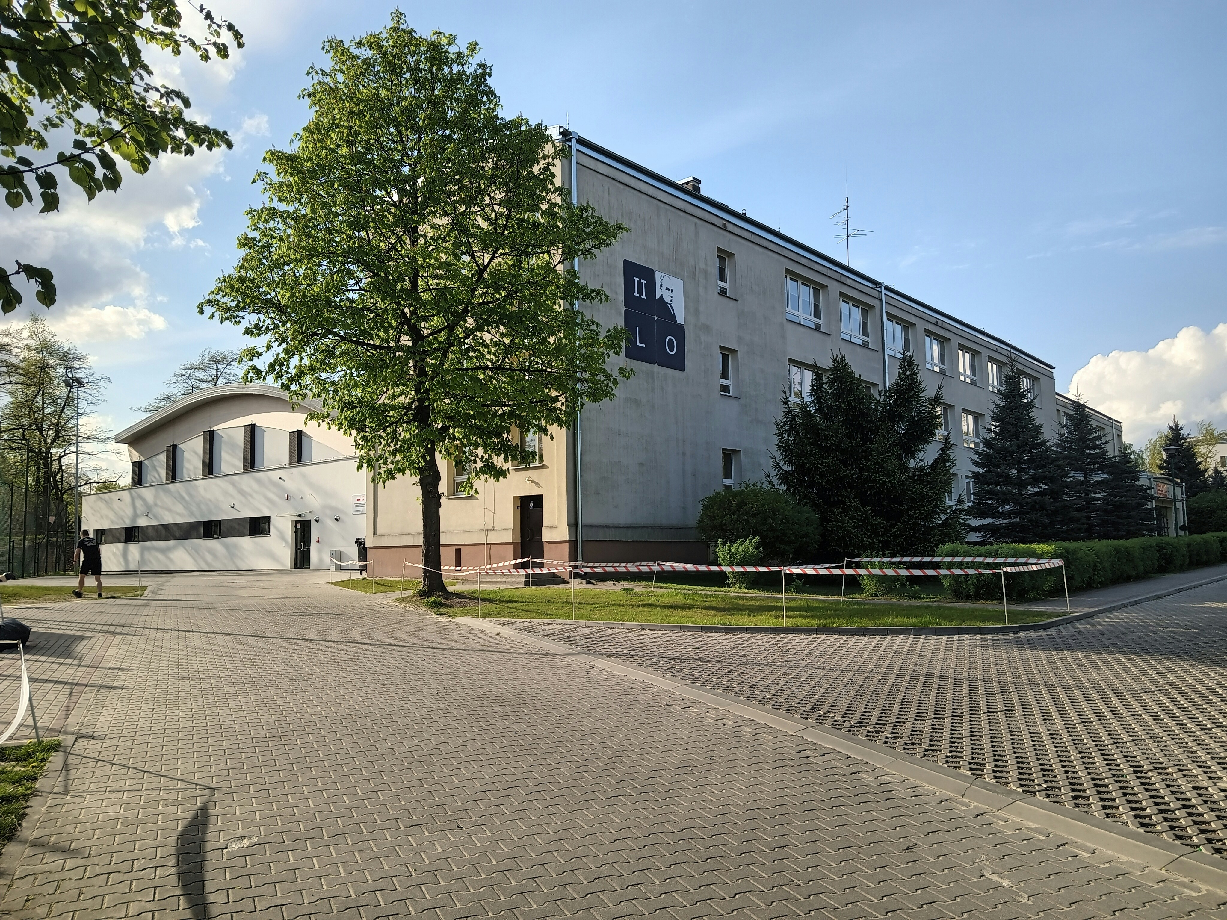 II Lyceum them. Stefan Żeromski, Jałowcowa Street 10, Tomaszów Mazowiecki, Poland. The highest-ranked high school in Tomaszów. Photo taken April 14, 2024.