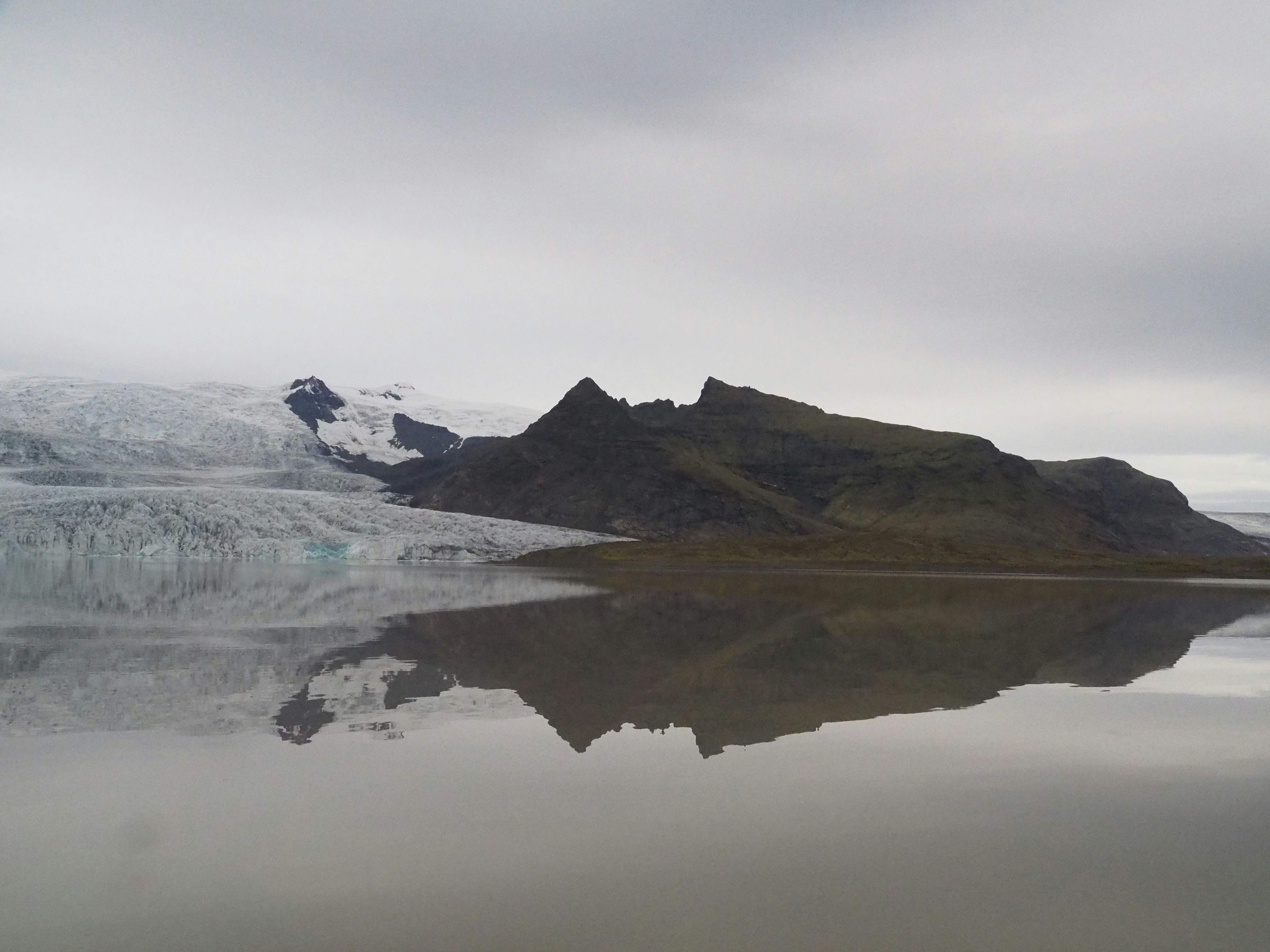 The Science Behind Subglacial Survival (image credits: unsplash)