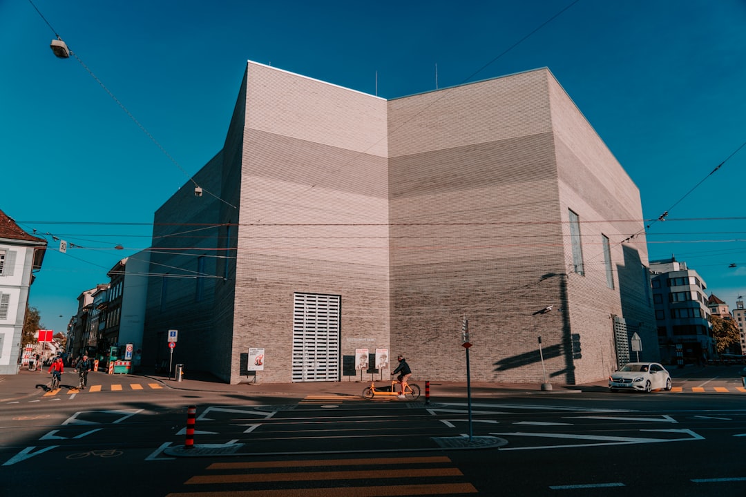 a building that is on the corner of a street