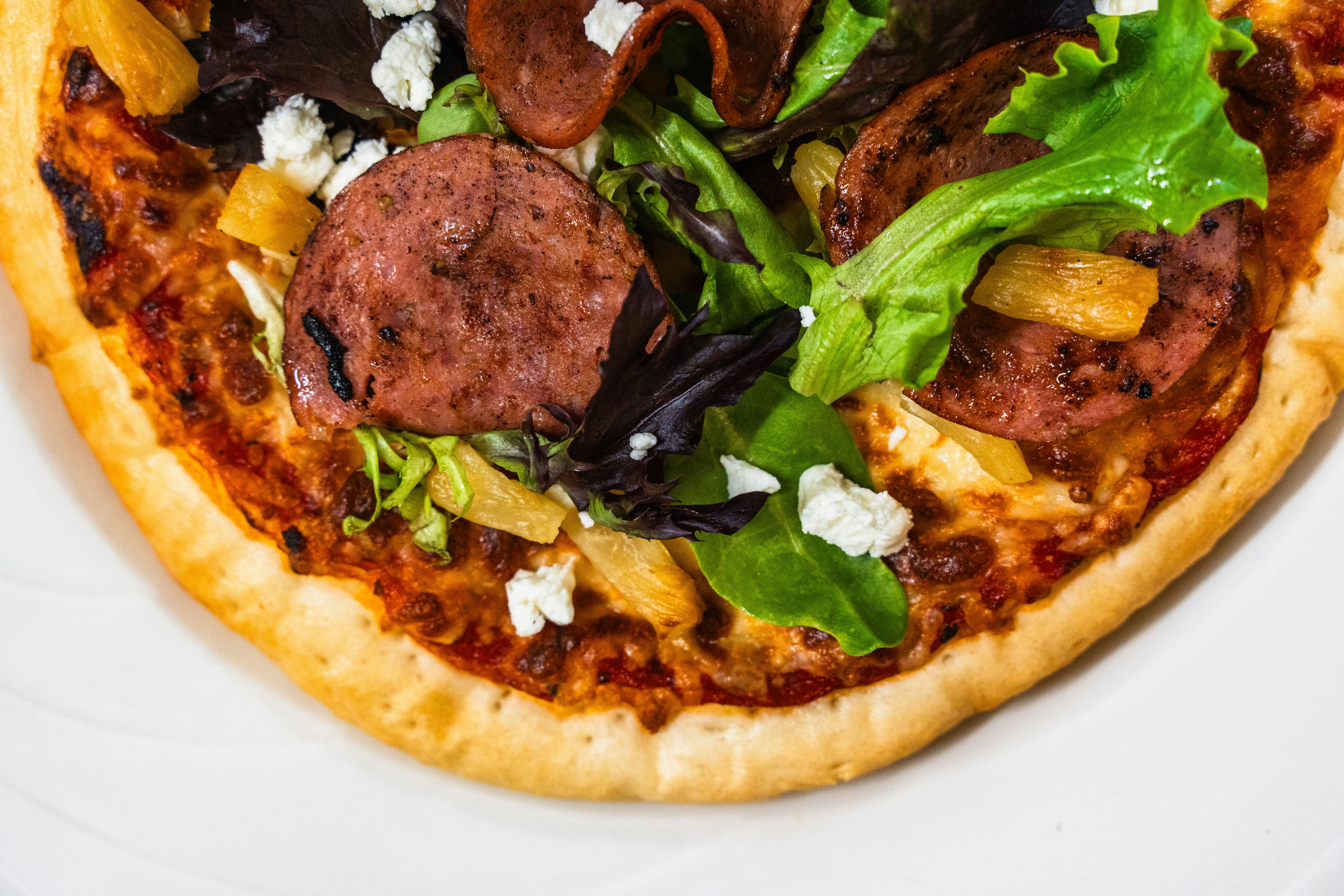 Pizzas et Desserts Délicieux
