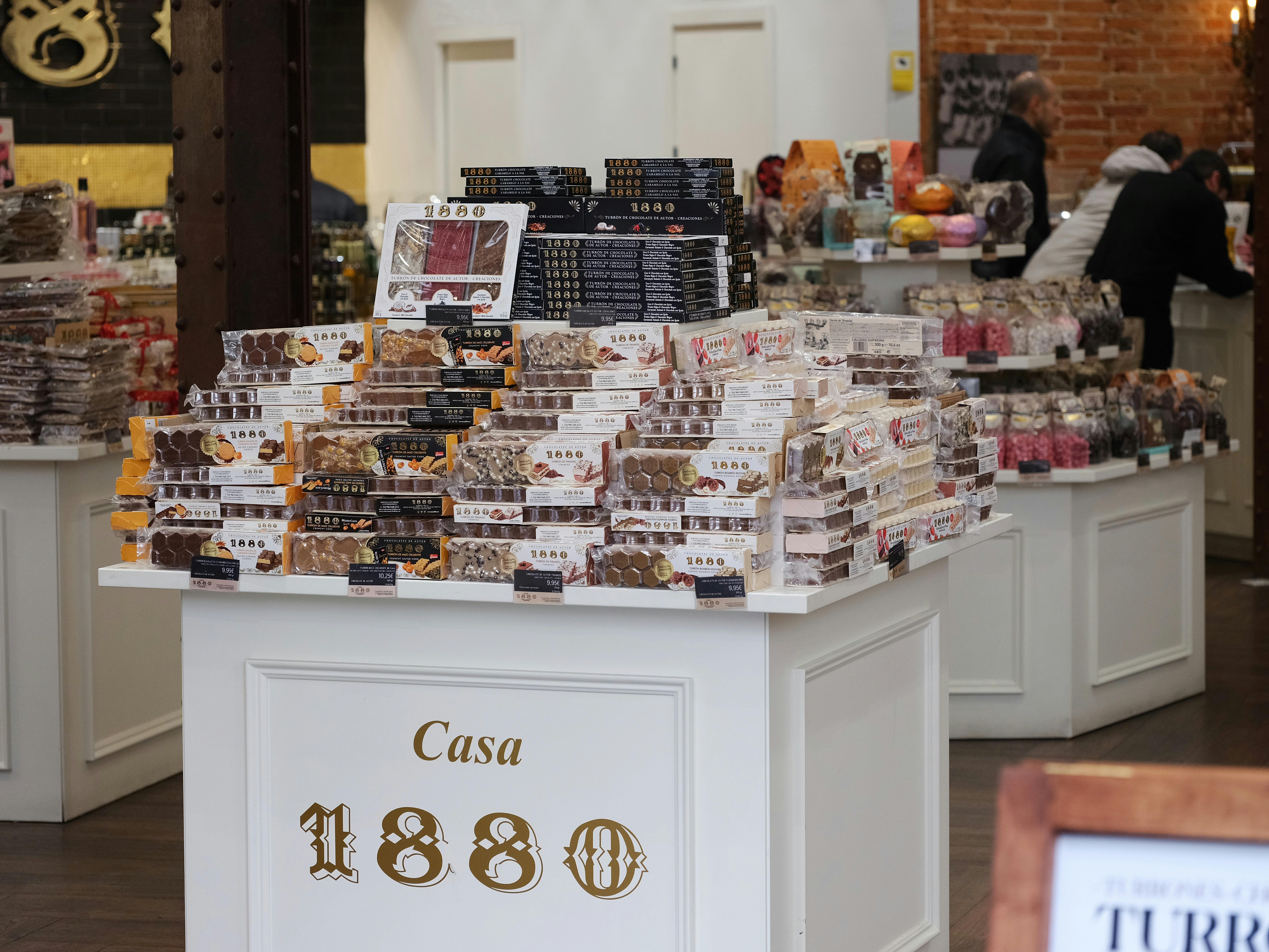 Groceries and souvenirs shop, Madrid