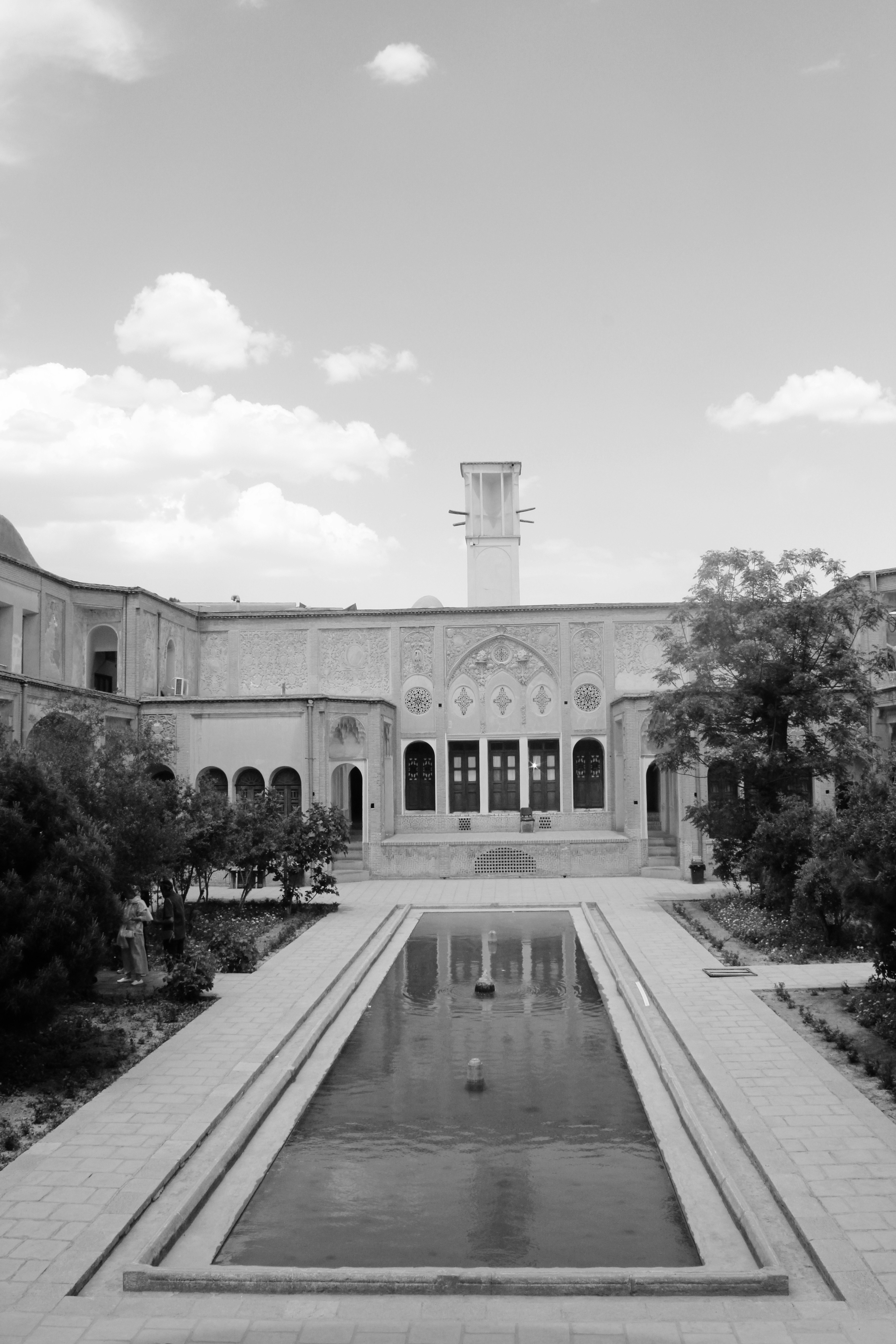 Photo by manavimoghadam