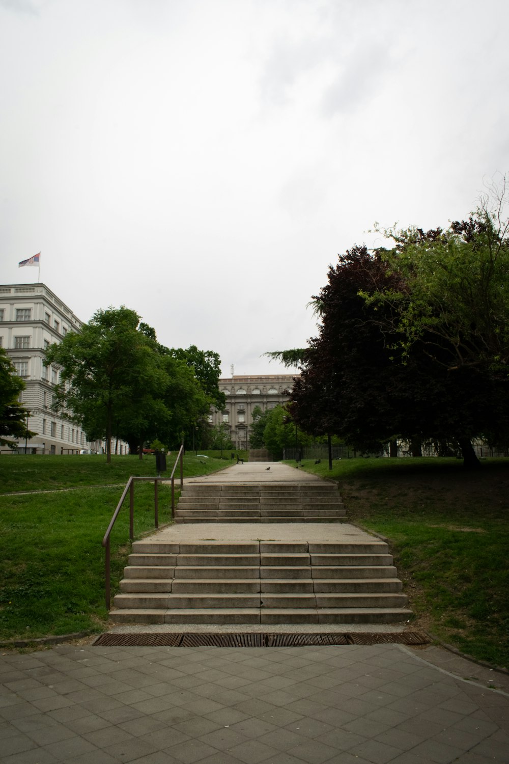 a set of steps leading up to a building