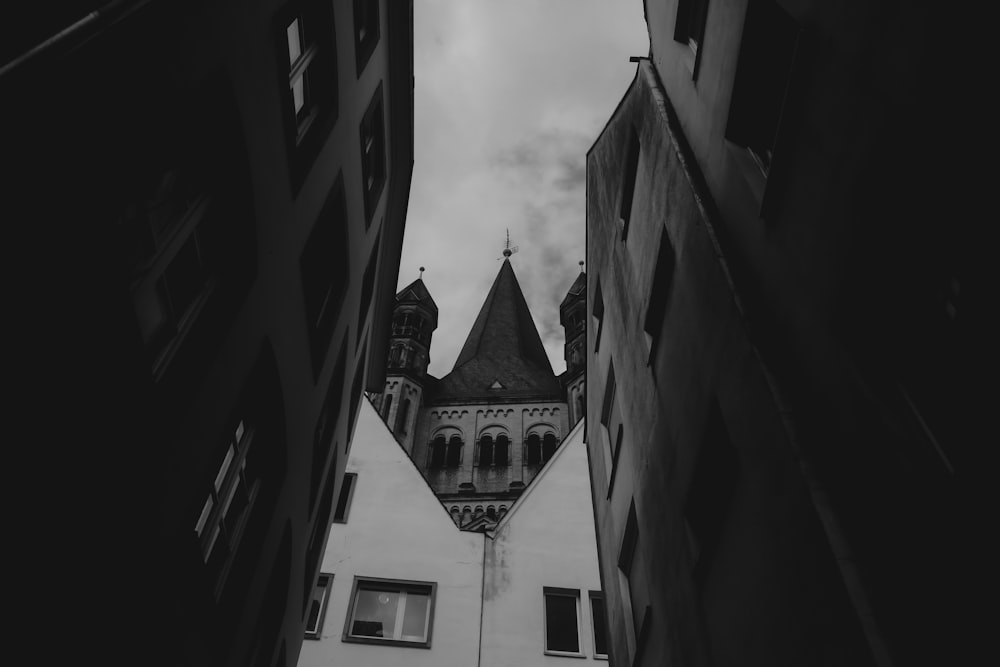 a black and white photo of a tall building