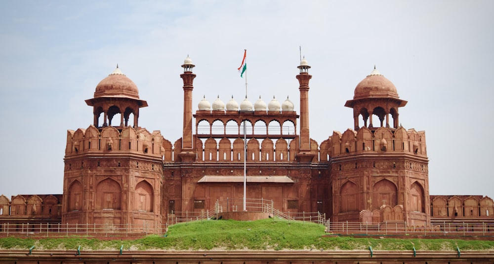 a large building with two towers on top of it