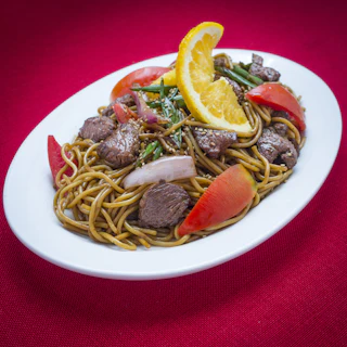 Mì xào bò rau cải