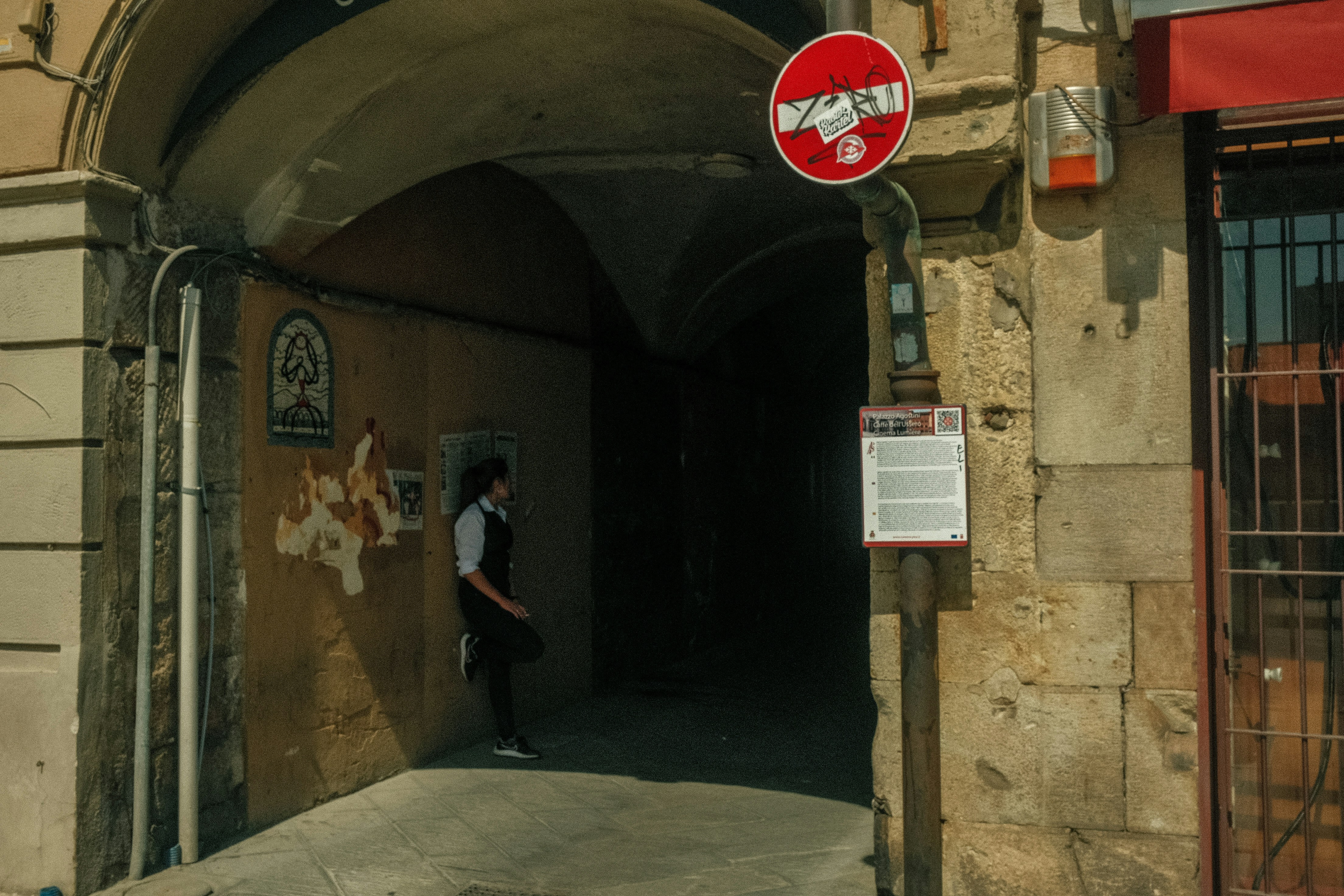 Photo by lorenzosardelli