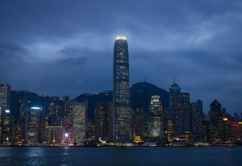 Peninsula vs. Rosewood Hong Kong