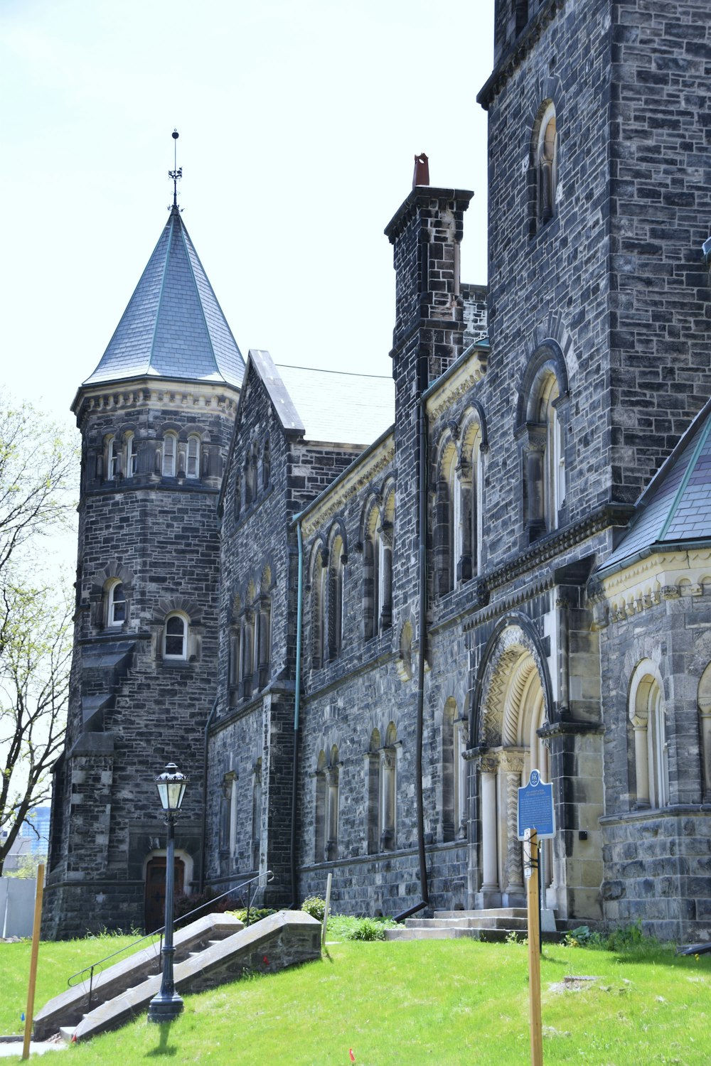 a large stone building with a clock tower