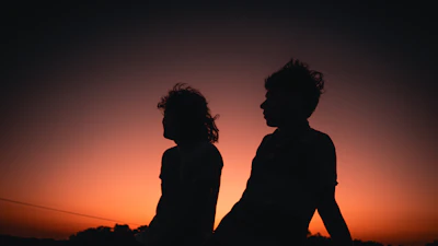Conocer a fondo a tus usuarios y clientes potenciales te dará ideas de cómo acercarte a ellos.