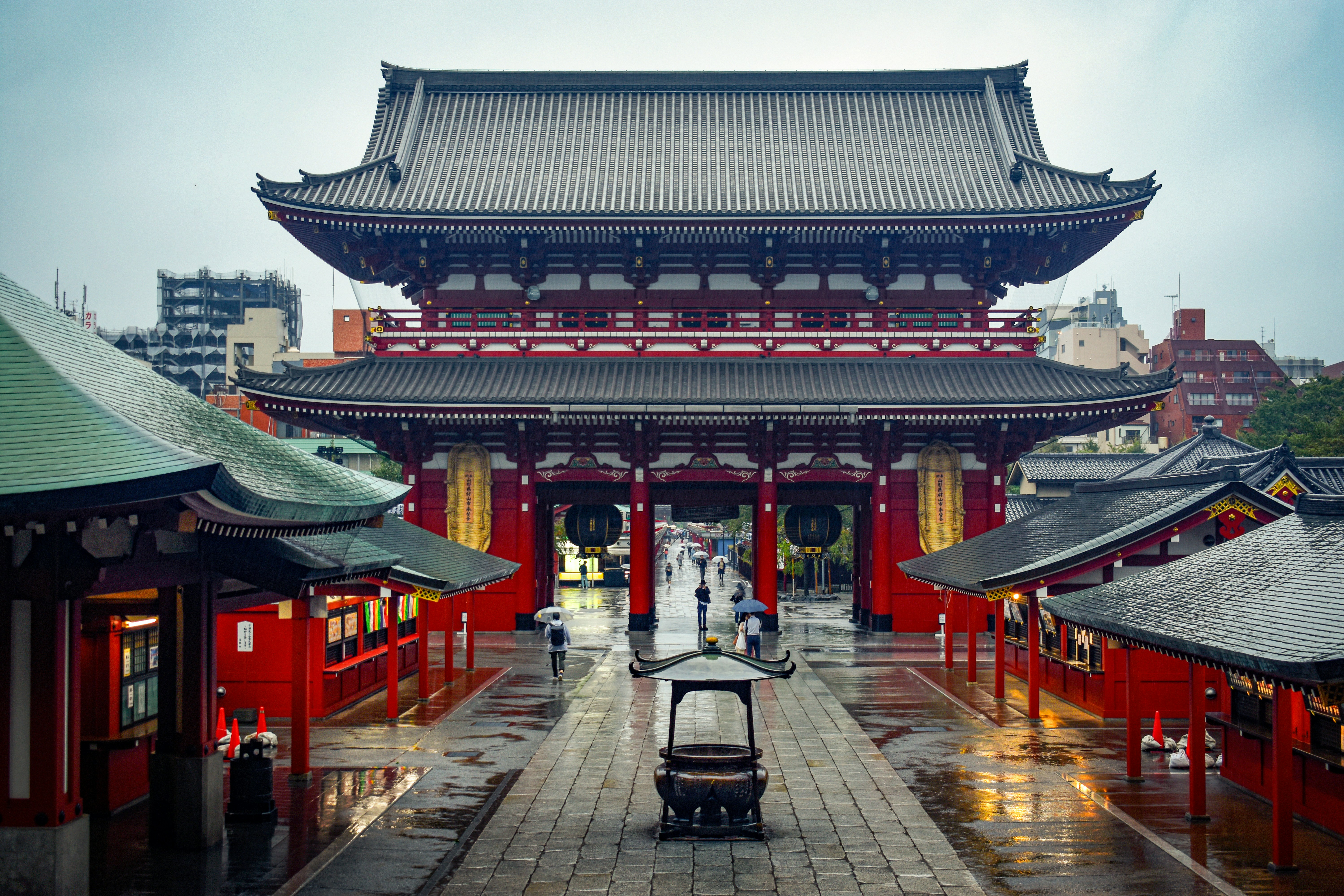 Senso-ji Temple gate and lantern in Asakusa