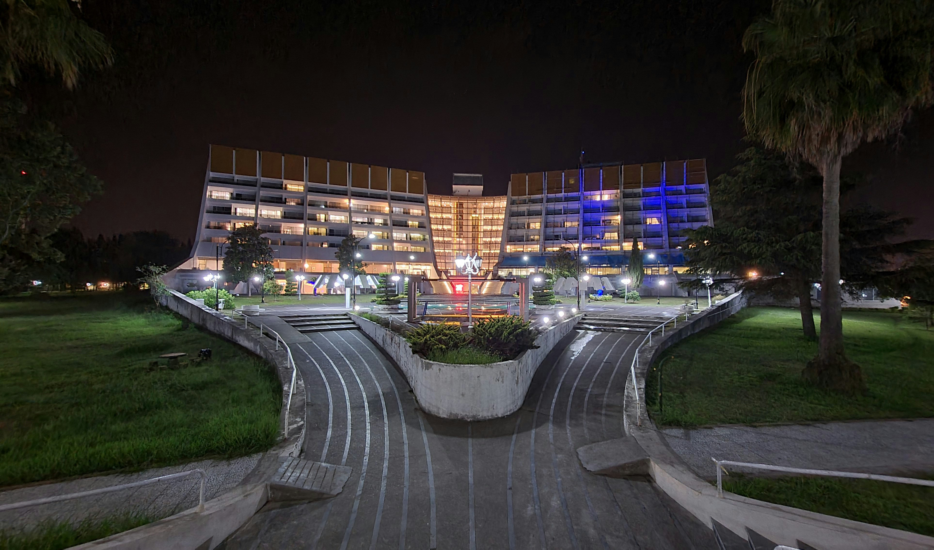 Photo by rezanoori_net