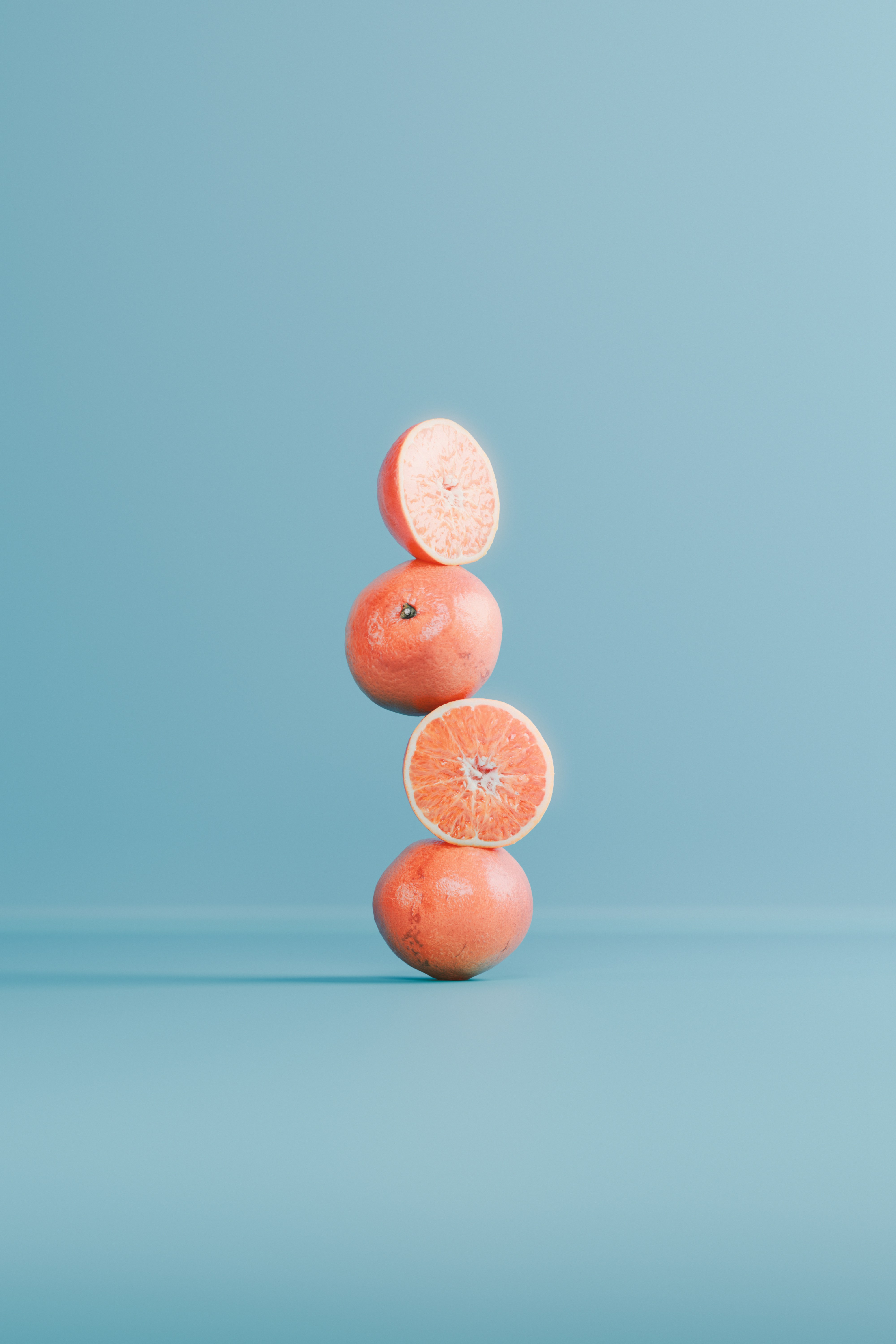ein Haufen Orangen, die übereinander sitzen