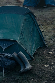 Best Products for Lightweight Emergency Shelters for Bow Hunters