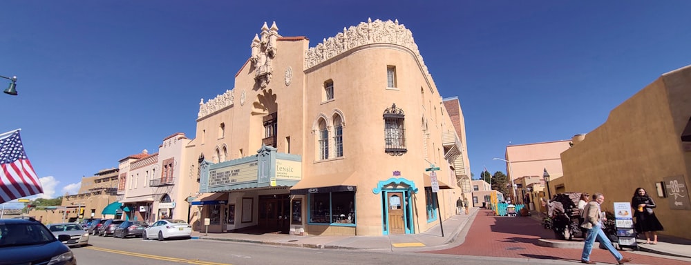 a street scene with focus on a building