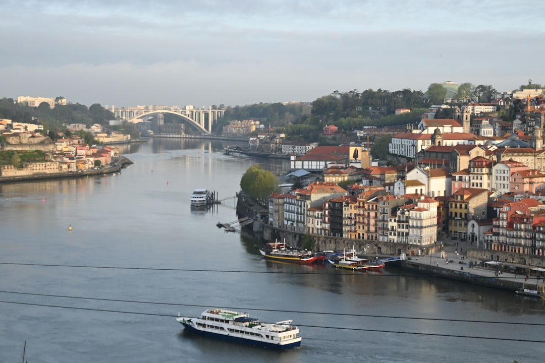 a river that has some boats in it,