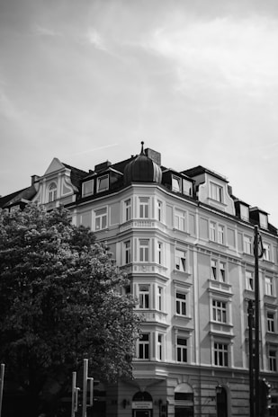 a black and white photo of a large building