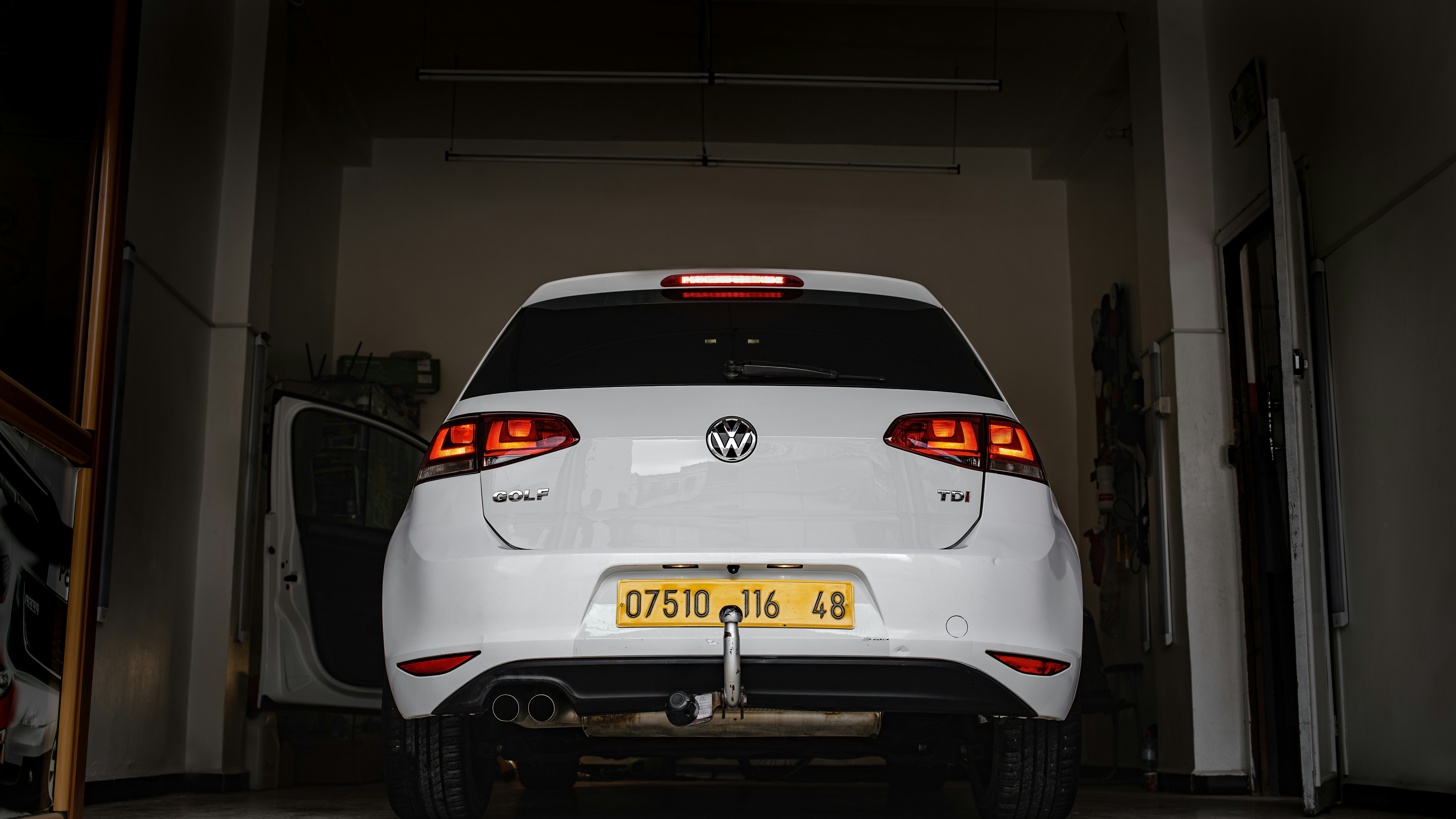 white car wallpaper, wallpaper, Alpine White Cars: A Guide to Timeless Elegance 4