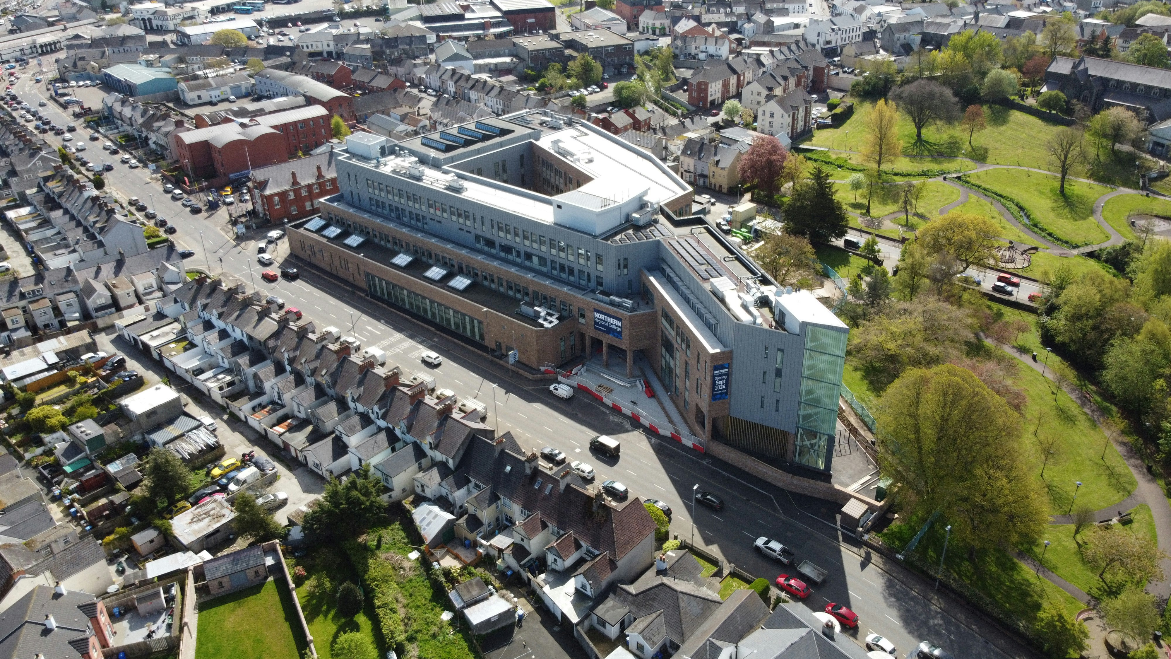 Photo by geoffreymoffett