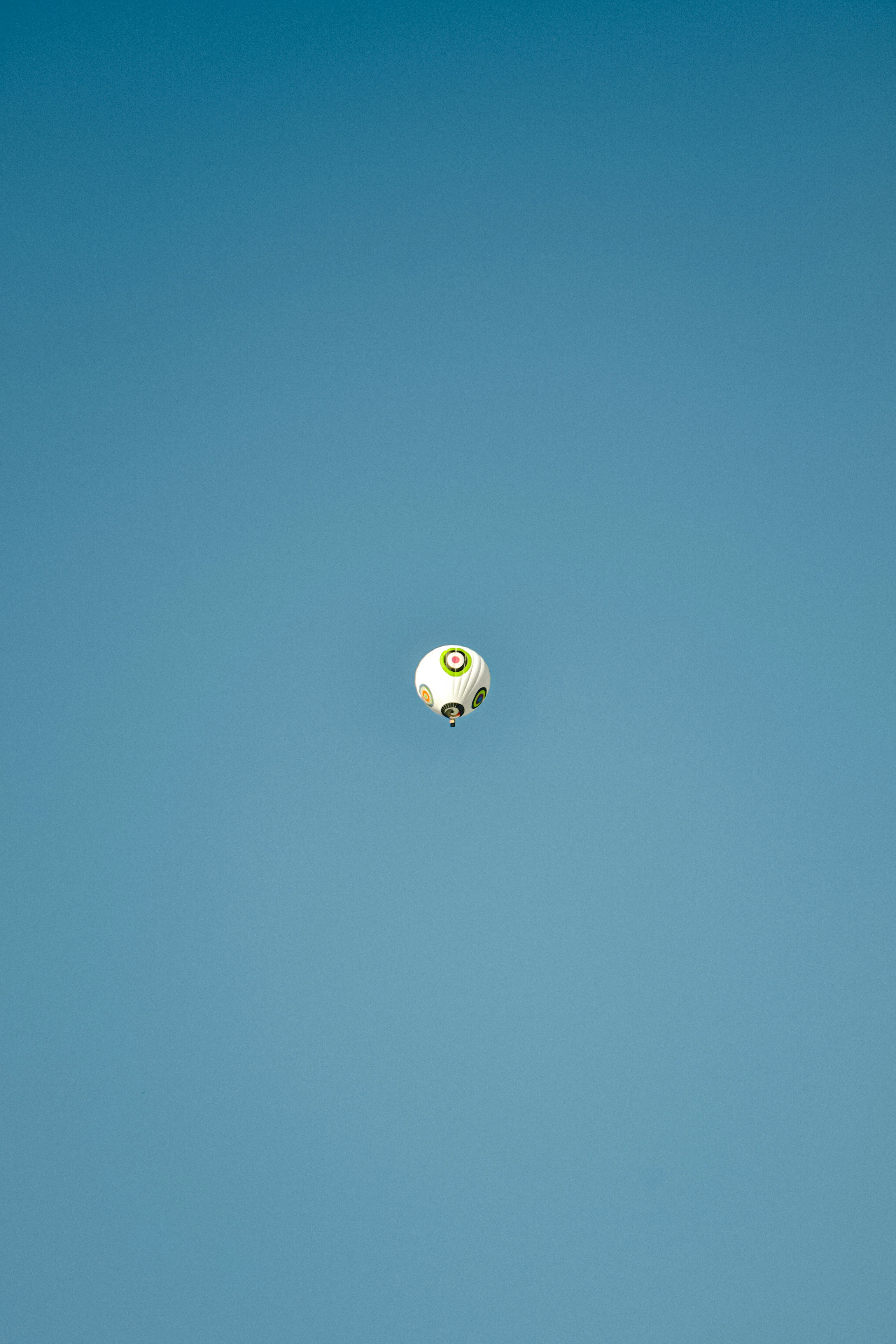 photo-1714250394225-e0c8828dddb6?ixid=M3