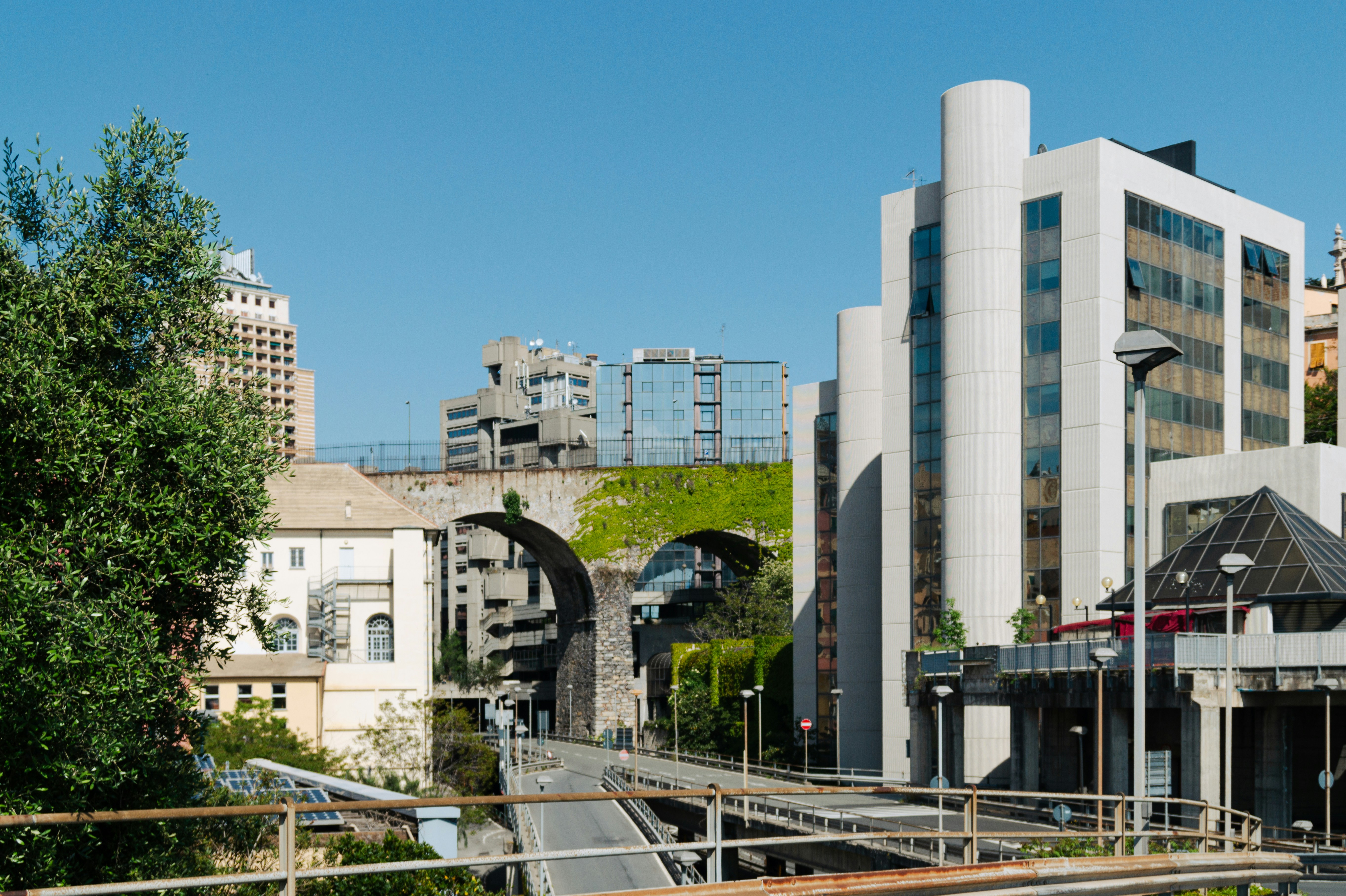 Photo by arantxaquinones