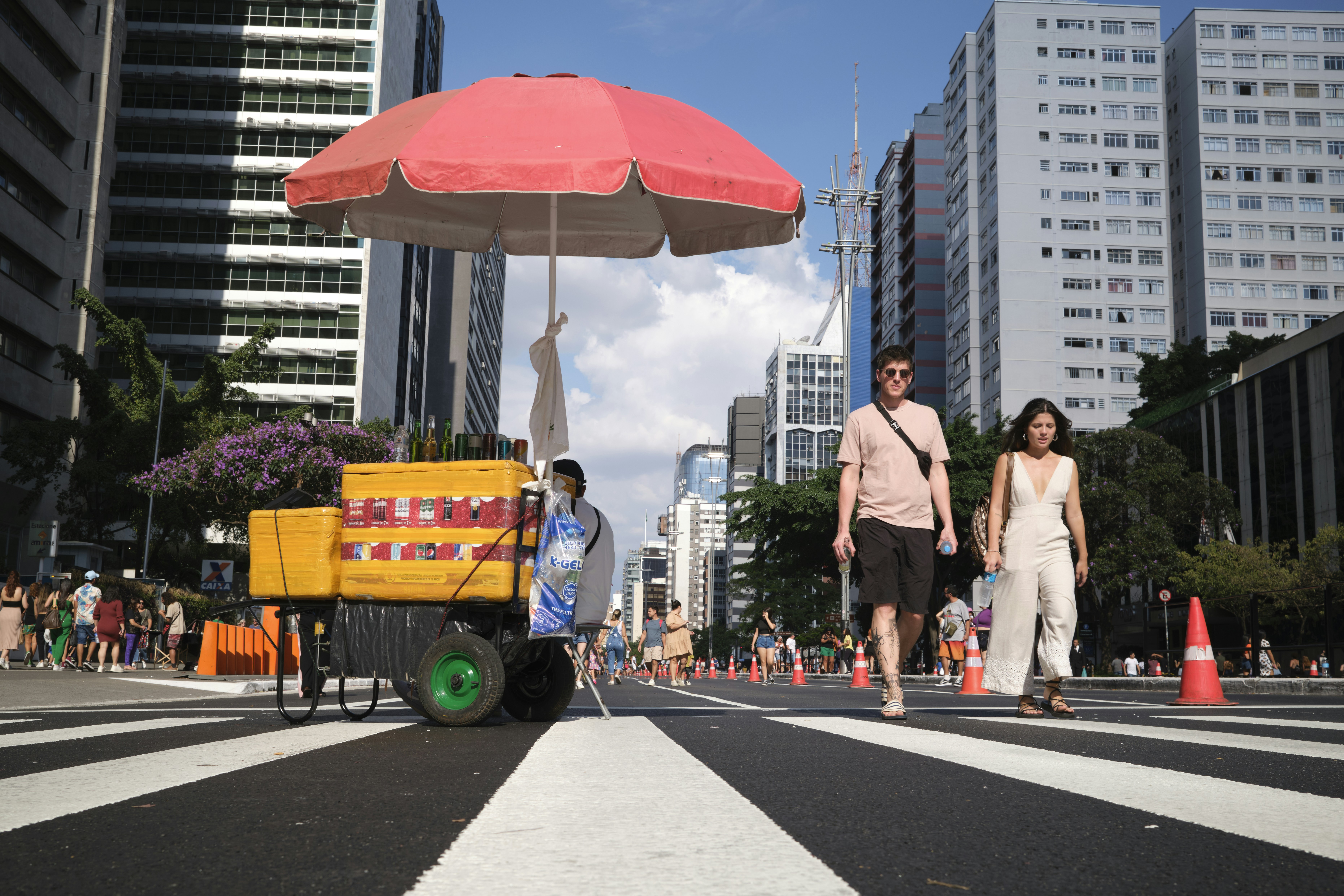 From Spray Cans to City Pride: How Grassroots Collectives Are Reshaping São Paulo's Street Art Identity