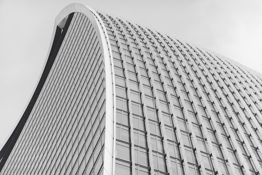 a black and white photo of a tall building