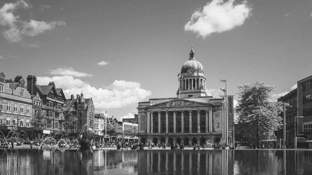 a black and white photo of a large building