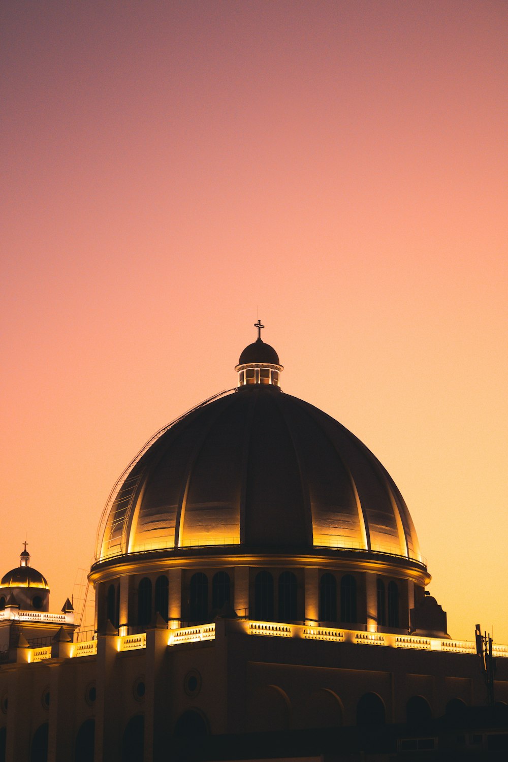 a dome with a cross on top of it