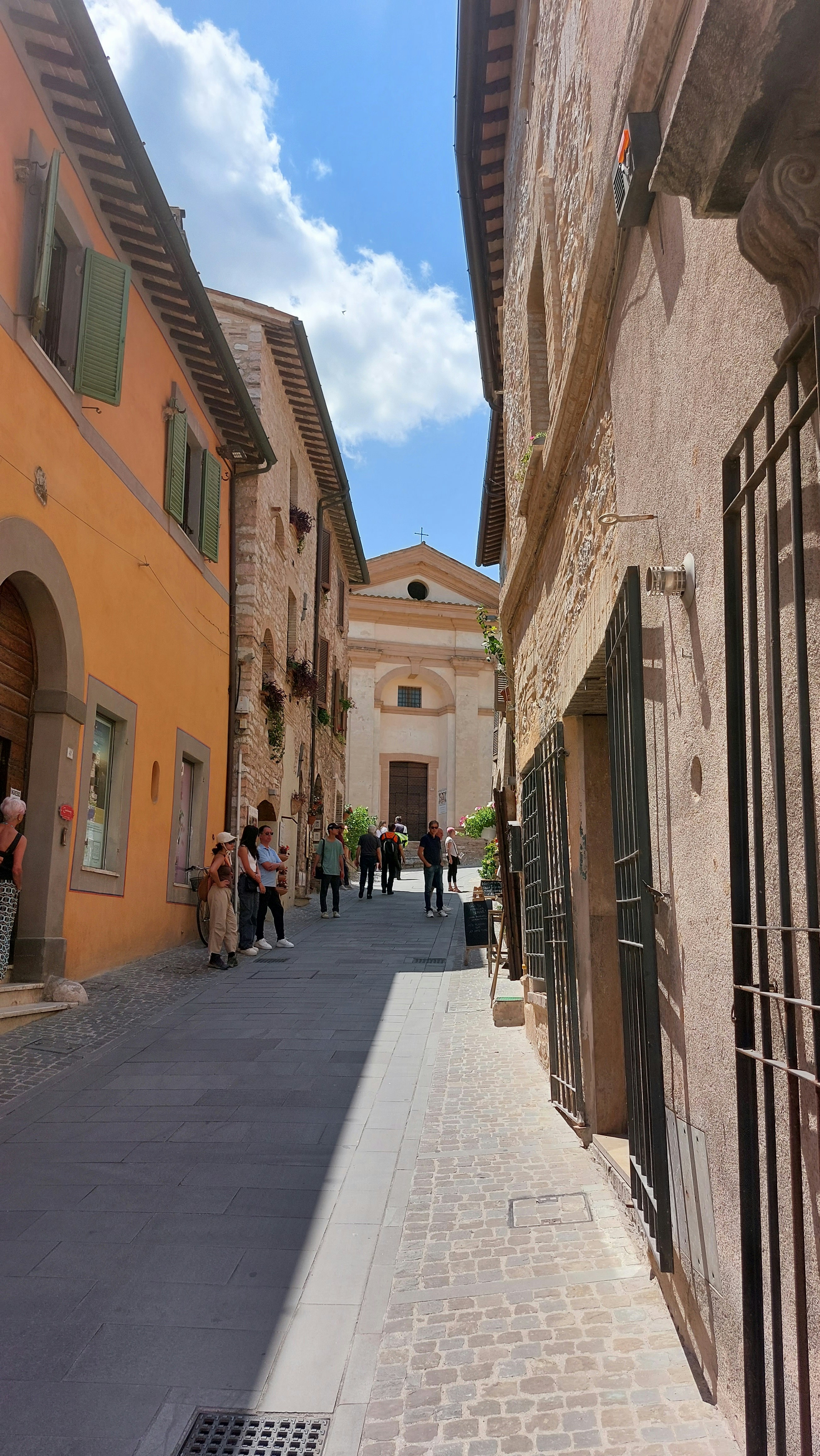 Unveiling Knowledge: Exploring Libraries and Learning in Perugia