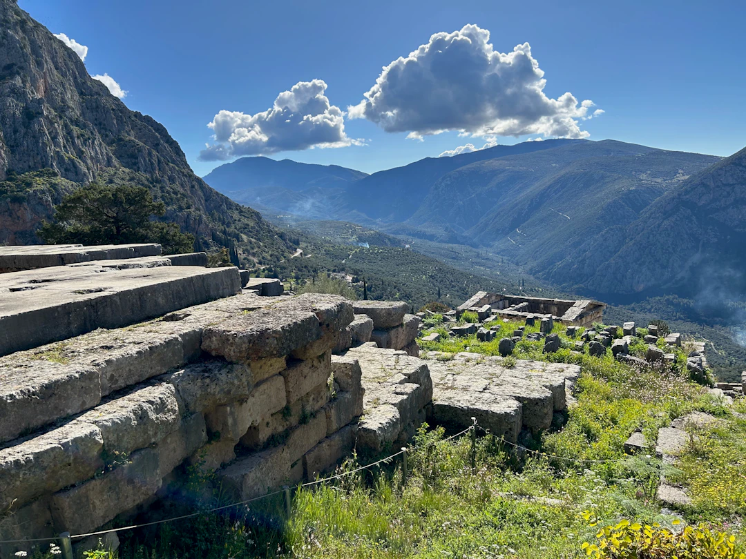 3-Day Budget Delphi Itinerary: Backpacking Guide