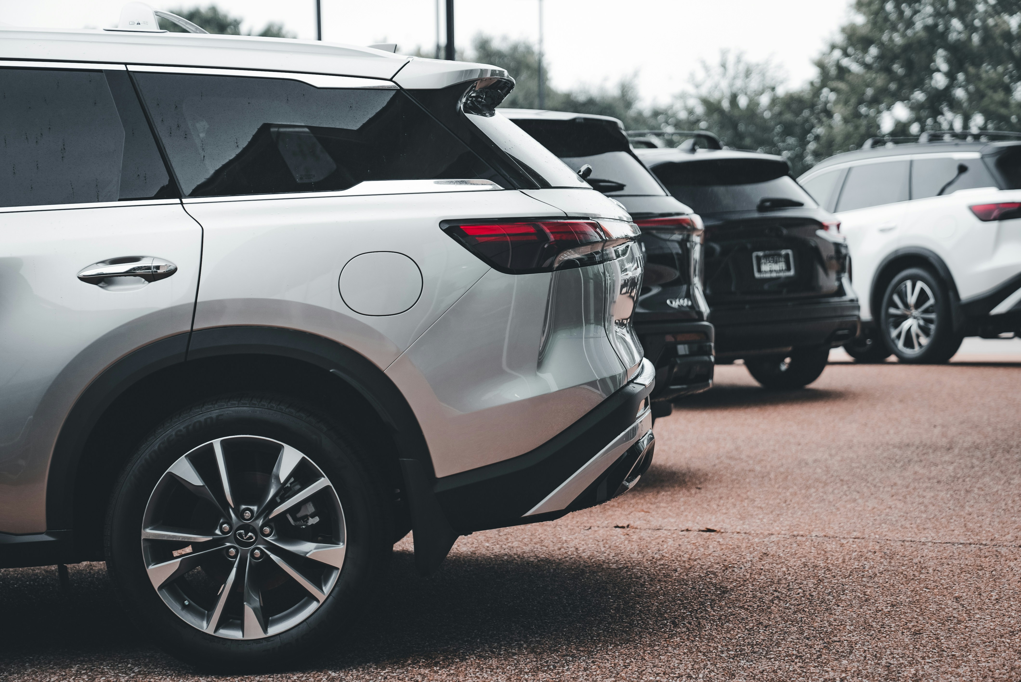 Contact Evans Motors