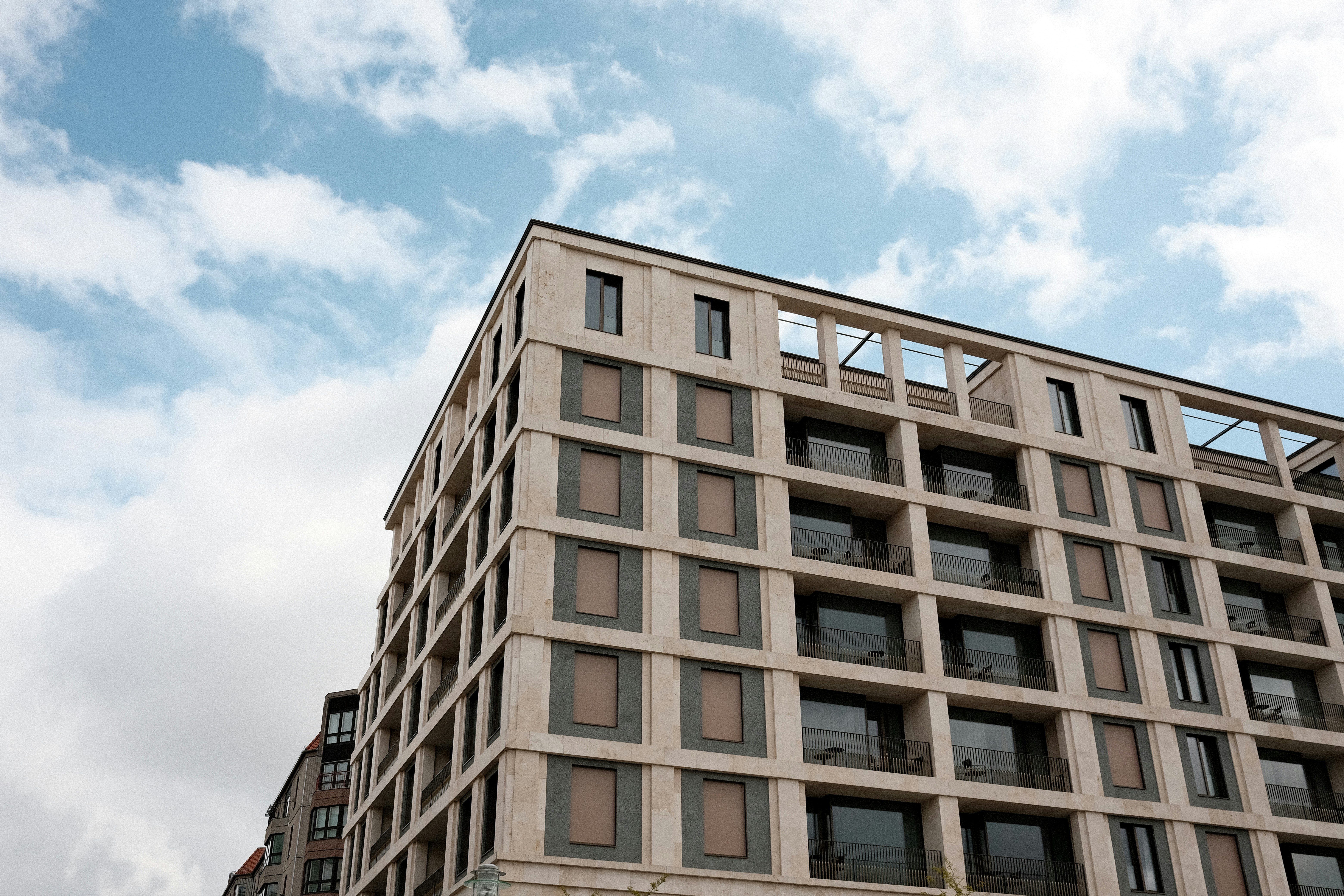 Photo by valentinlacoste