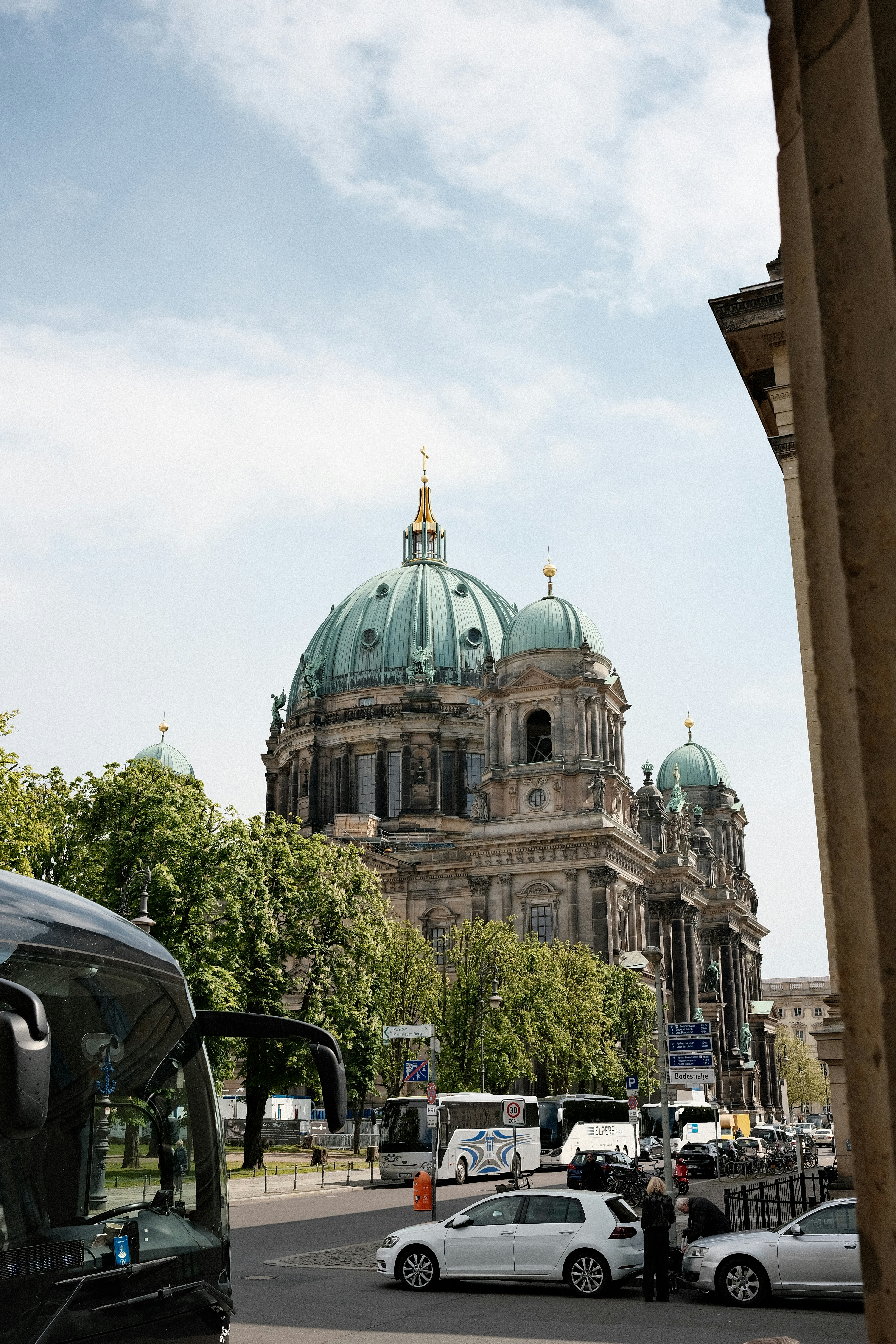 Photo by valentinlacoste