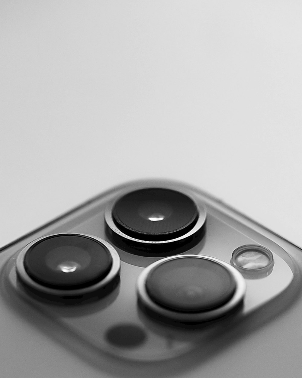 a close up of a cell phone with buttons