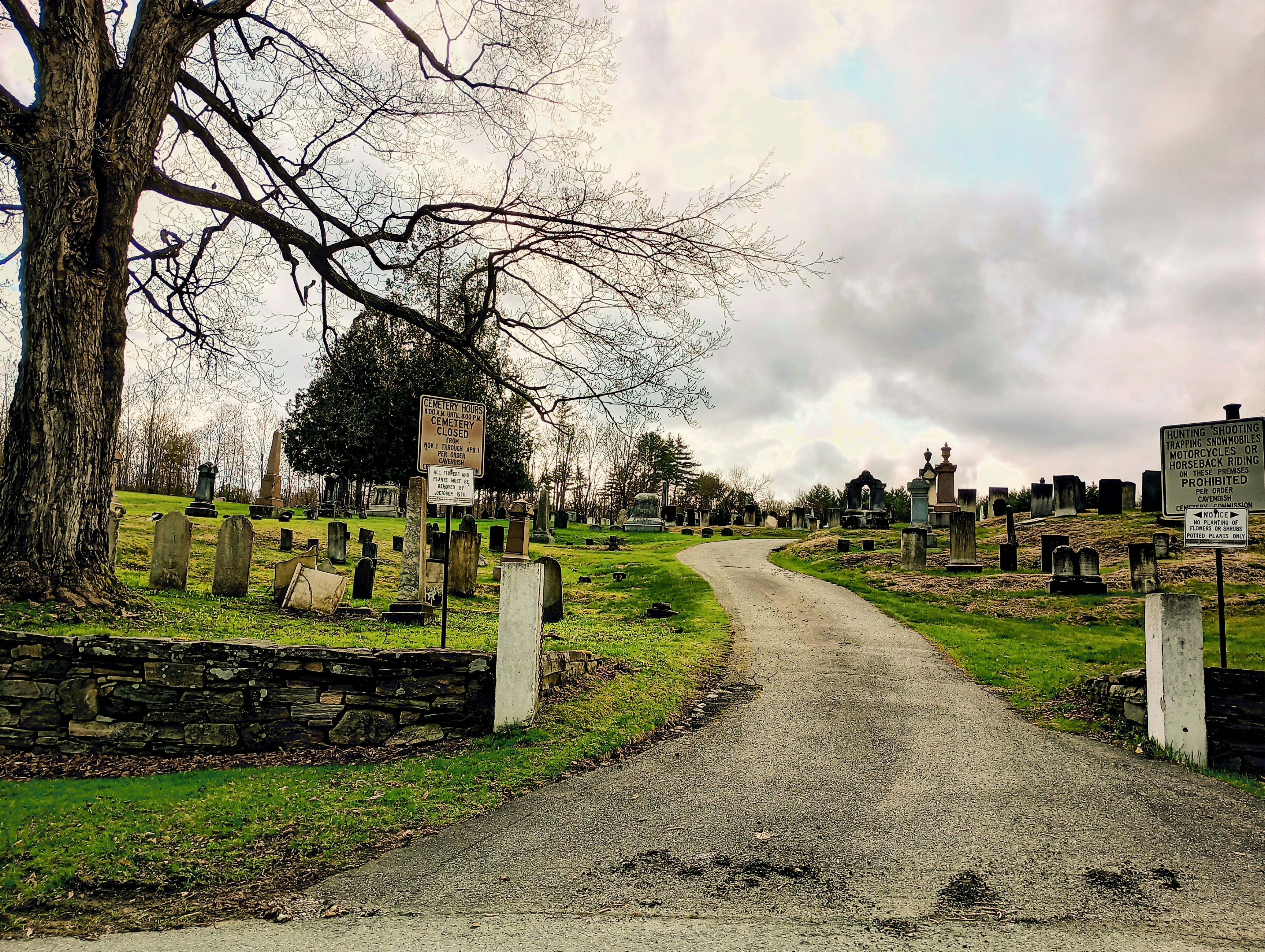 Photo by grimmie_and_ghostlie