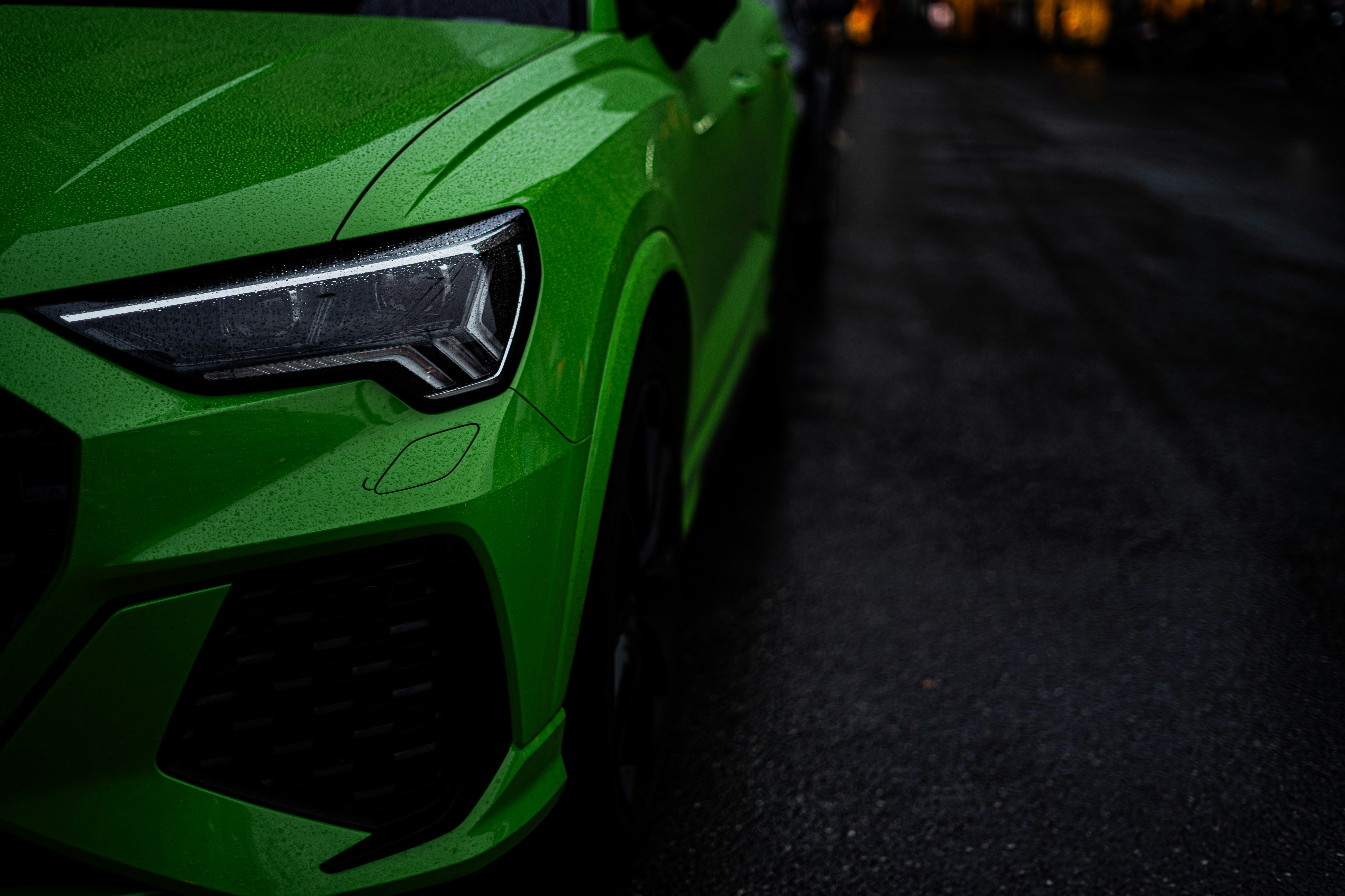 Revolutionizing Urban Mobility: How EVs & Smart Tech Drive Sustainable Growth