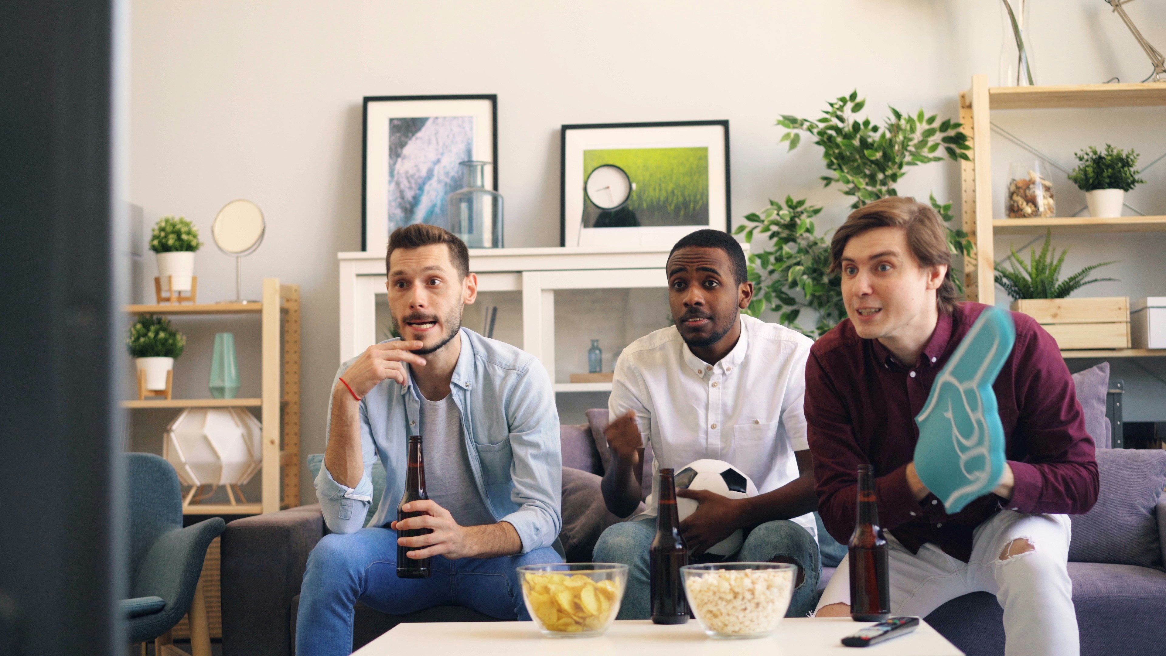 Slow Your Roll: Why Rewatching and Pausing Are Quietly Replacing the Binge