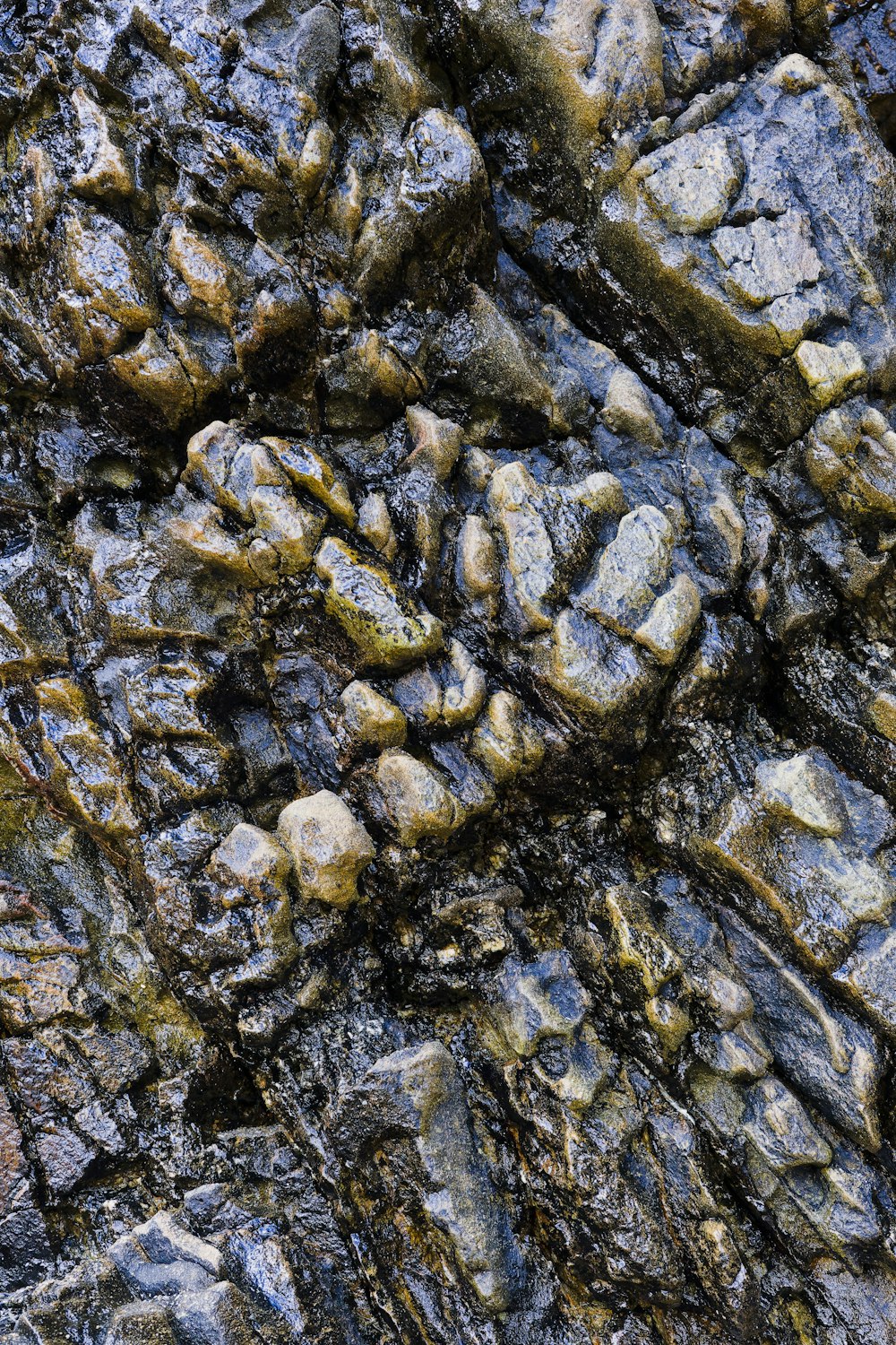 a close up view of a rock formation