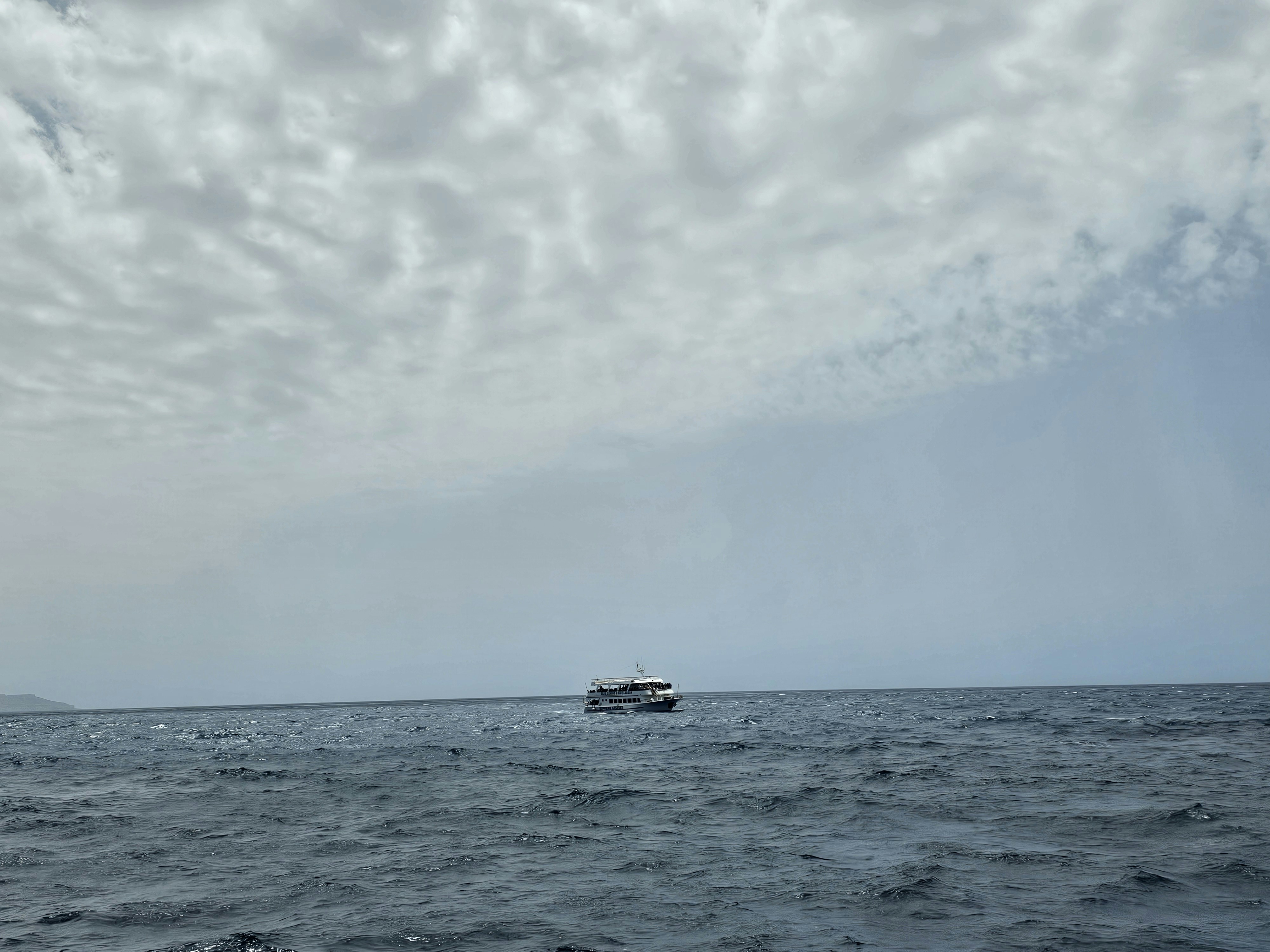 US Strikes Boat Near Venezuela, Killing 6 Suspected Drug Smugglers