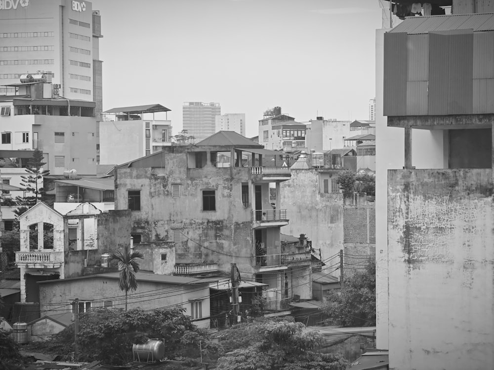 a black and white photo of a city