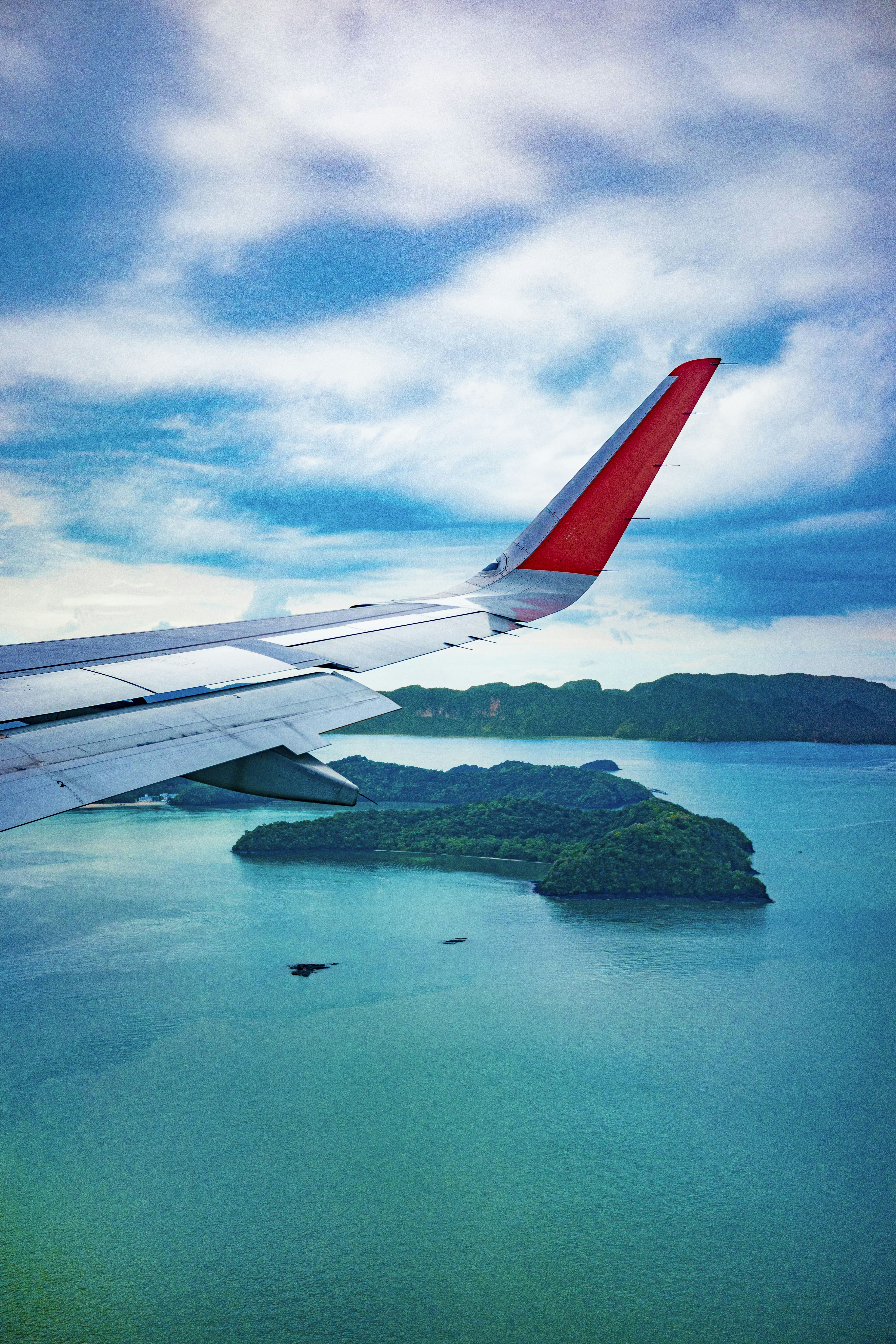 Shoestring Island Hopping: Making the Day Trip Work on $190-260 Per Day