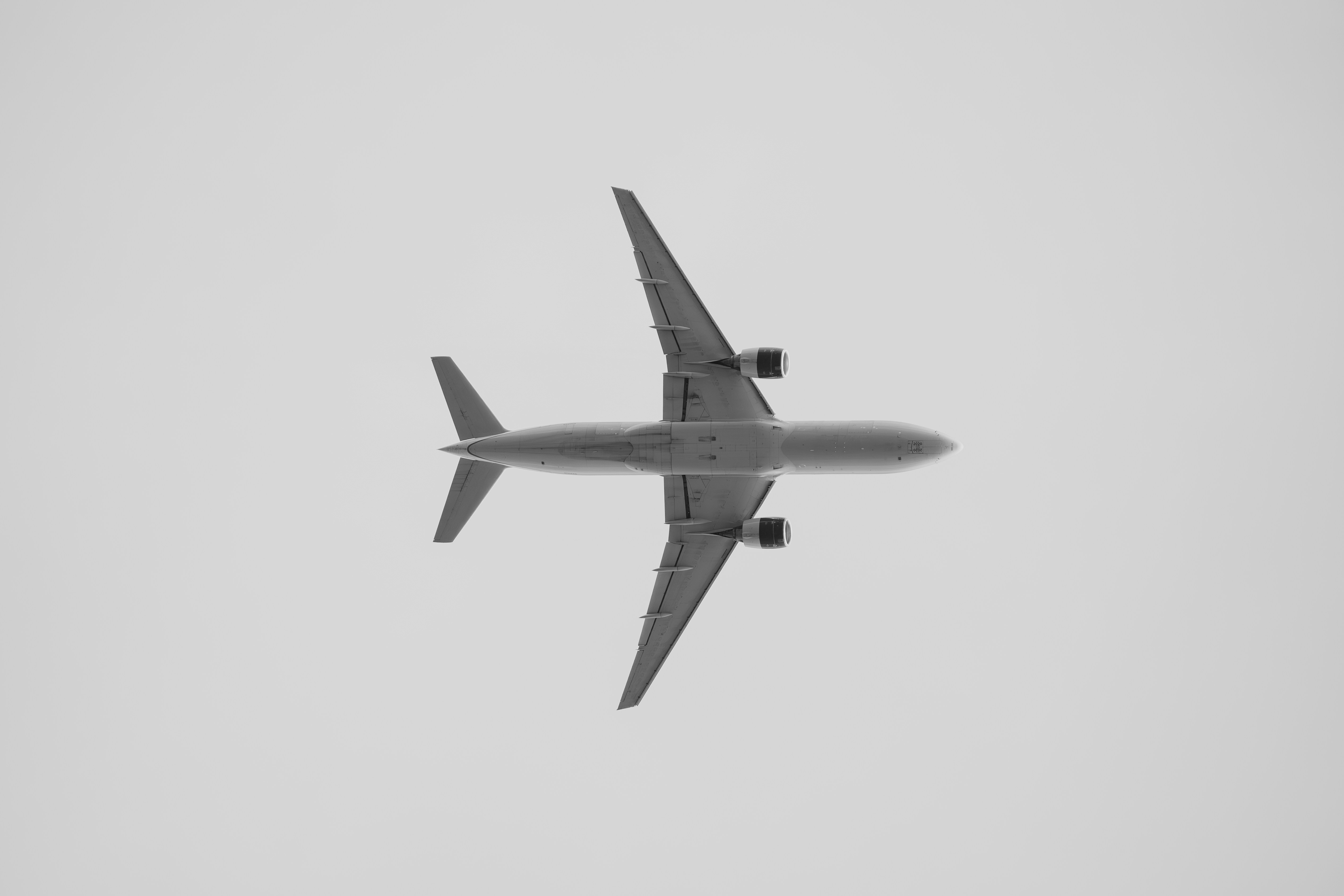 photo-1715195798923-539ac52556f7?ixid=M3wxMjA3fDB8MXxzZWFyY2h8MTR8fHByaXZhdGUlMjBhaXJwbGFuZSUyMGZsaWdodHN8ZW58MHx8fHwxNzUxOTAwMDA3fDA\u0026ixlib=rb-4.1.0