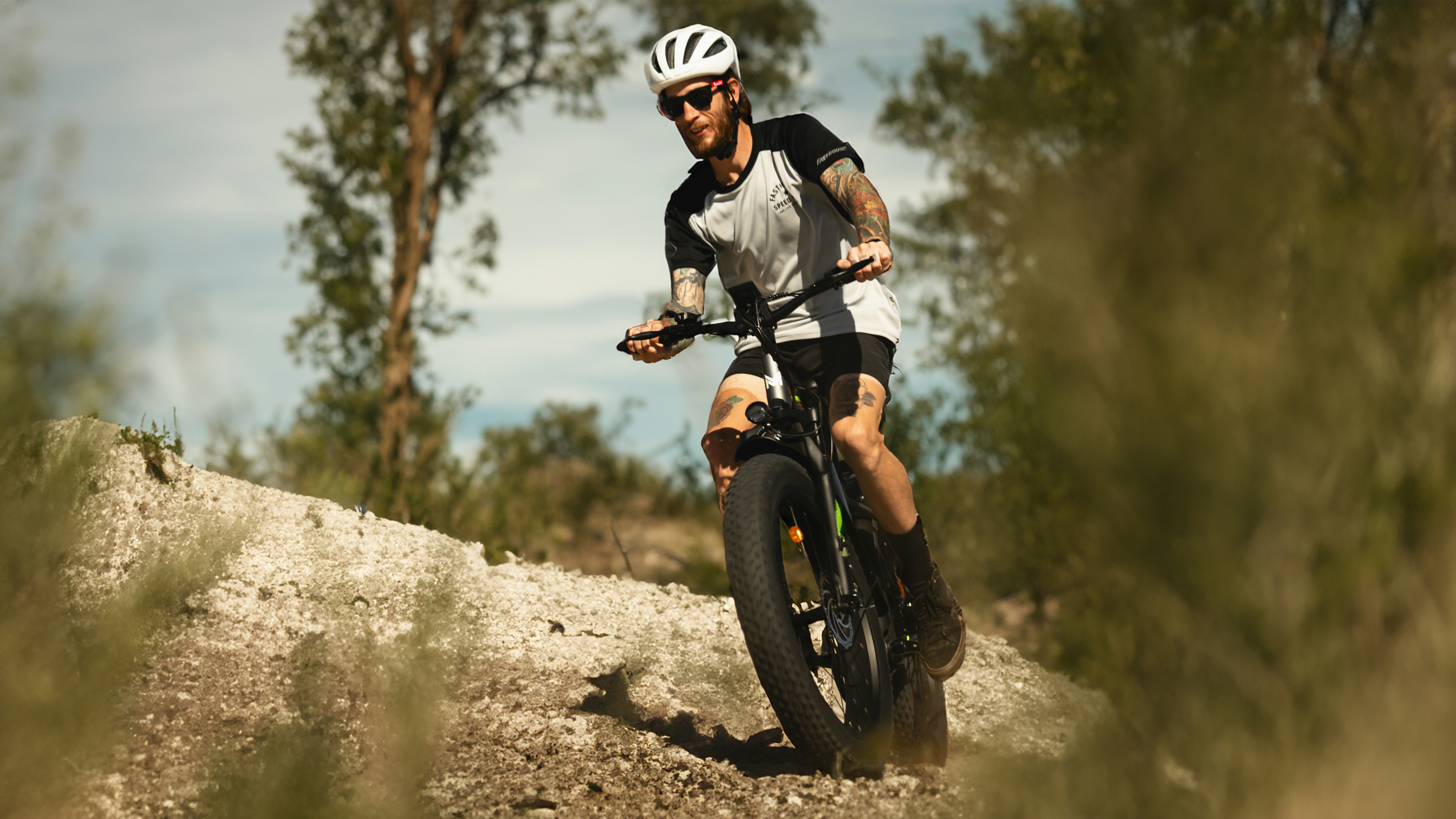 Kolarstwo na żywo - emocje i nietypowe nagrody