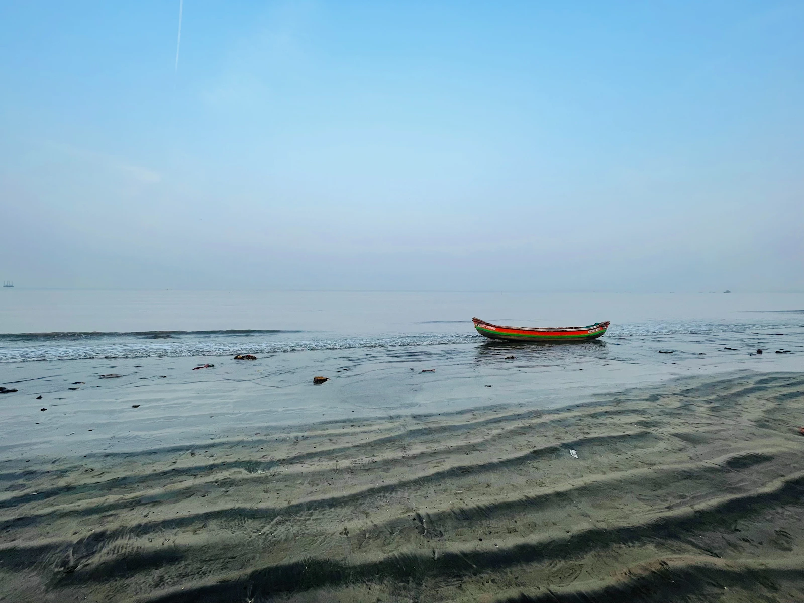 Juhu Beach Mumbai travel destination for couples