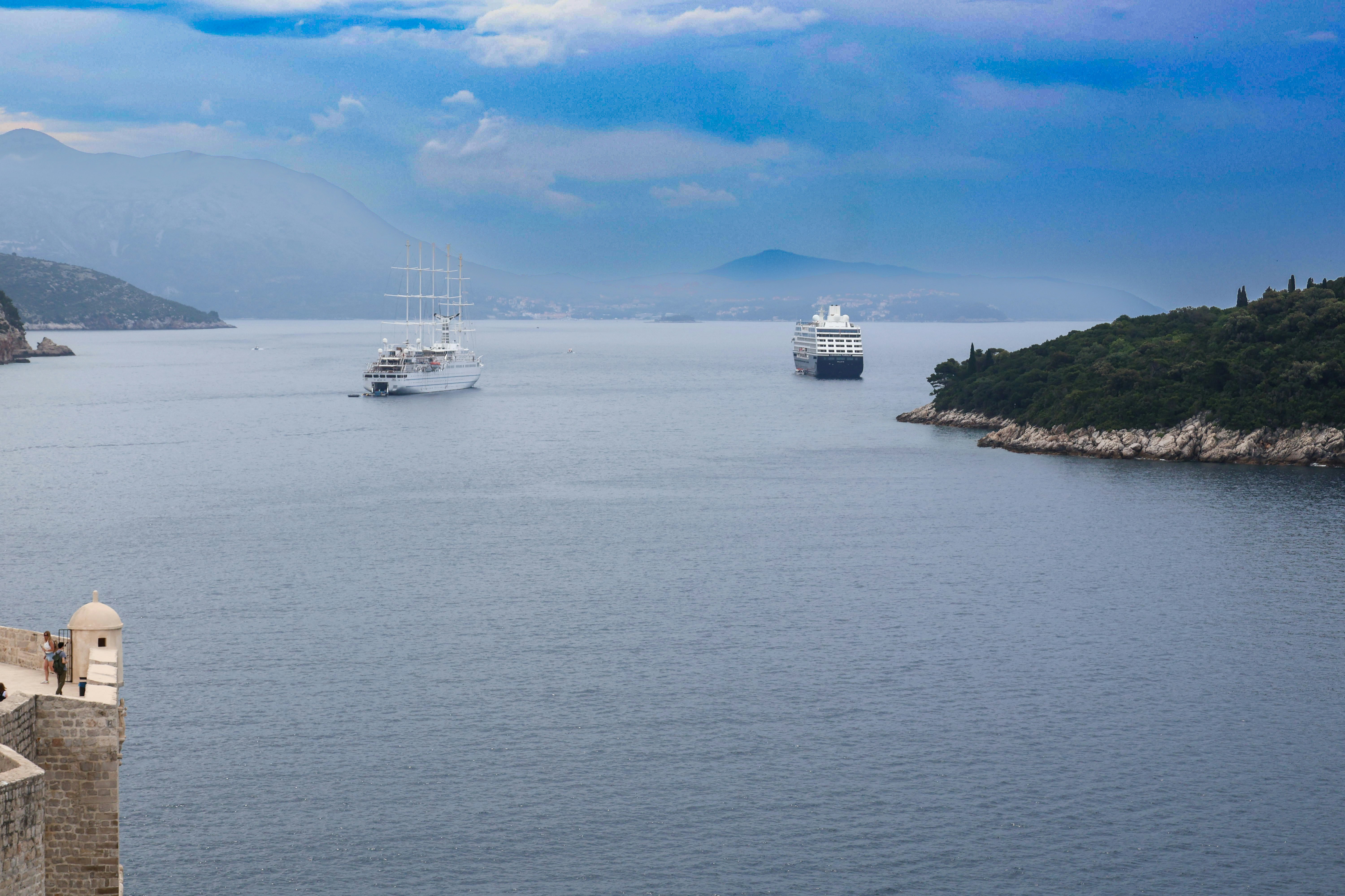 Photo by traveleroohlala