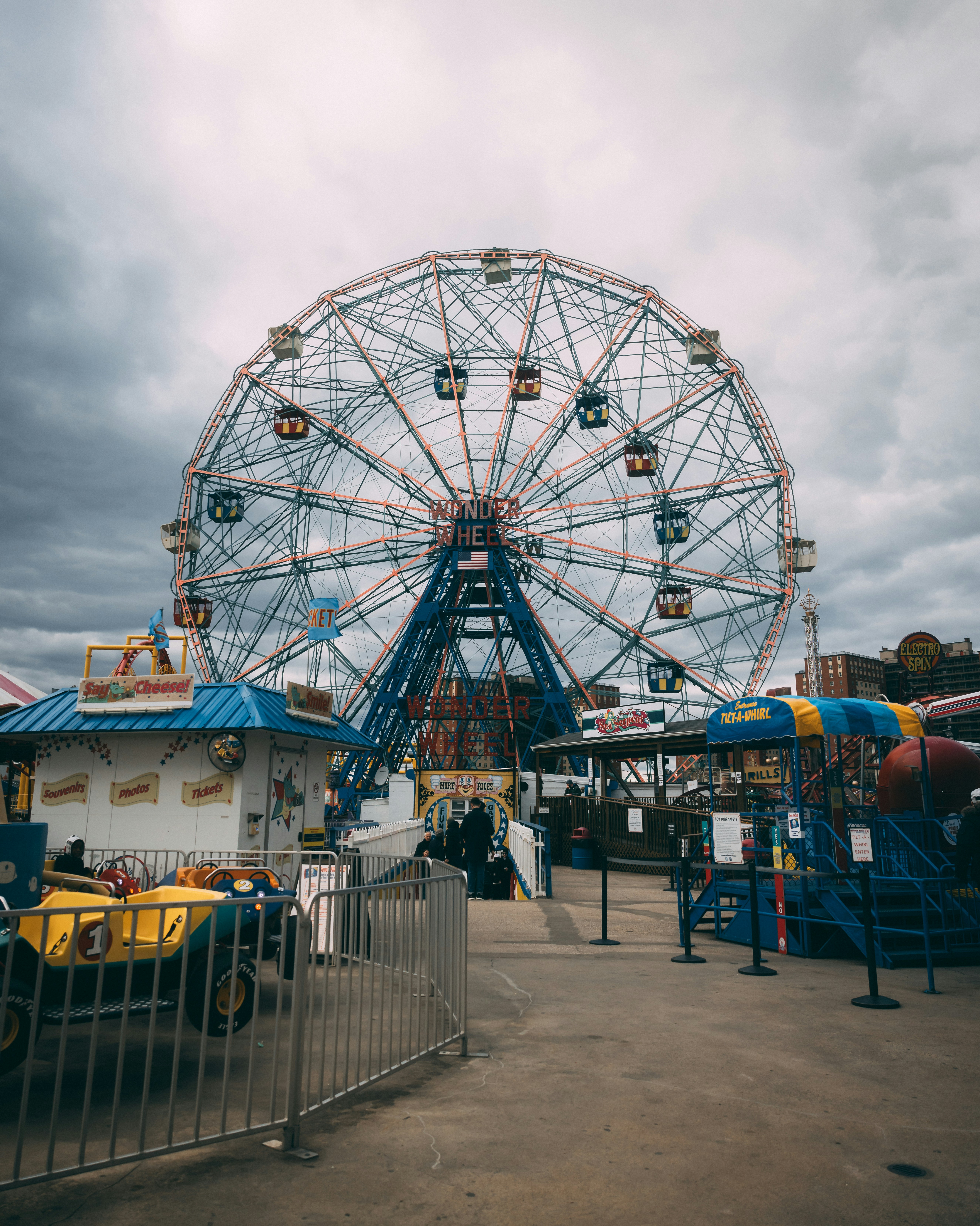 Photo by chalogallardo