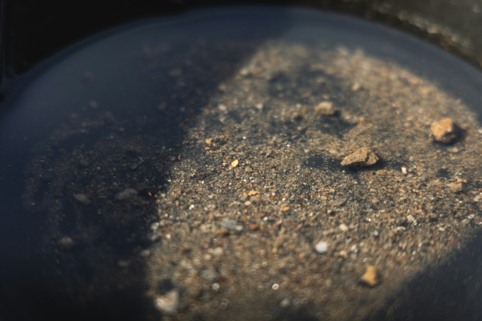 a close up of dirt and dirt on the ground