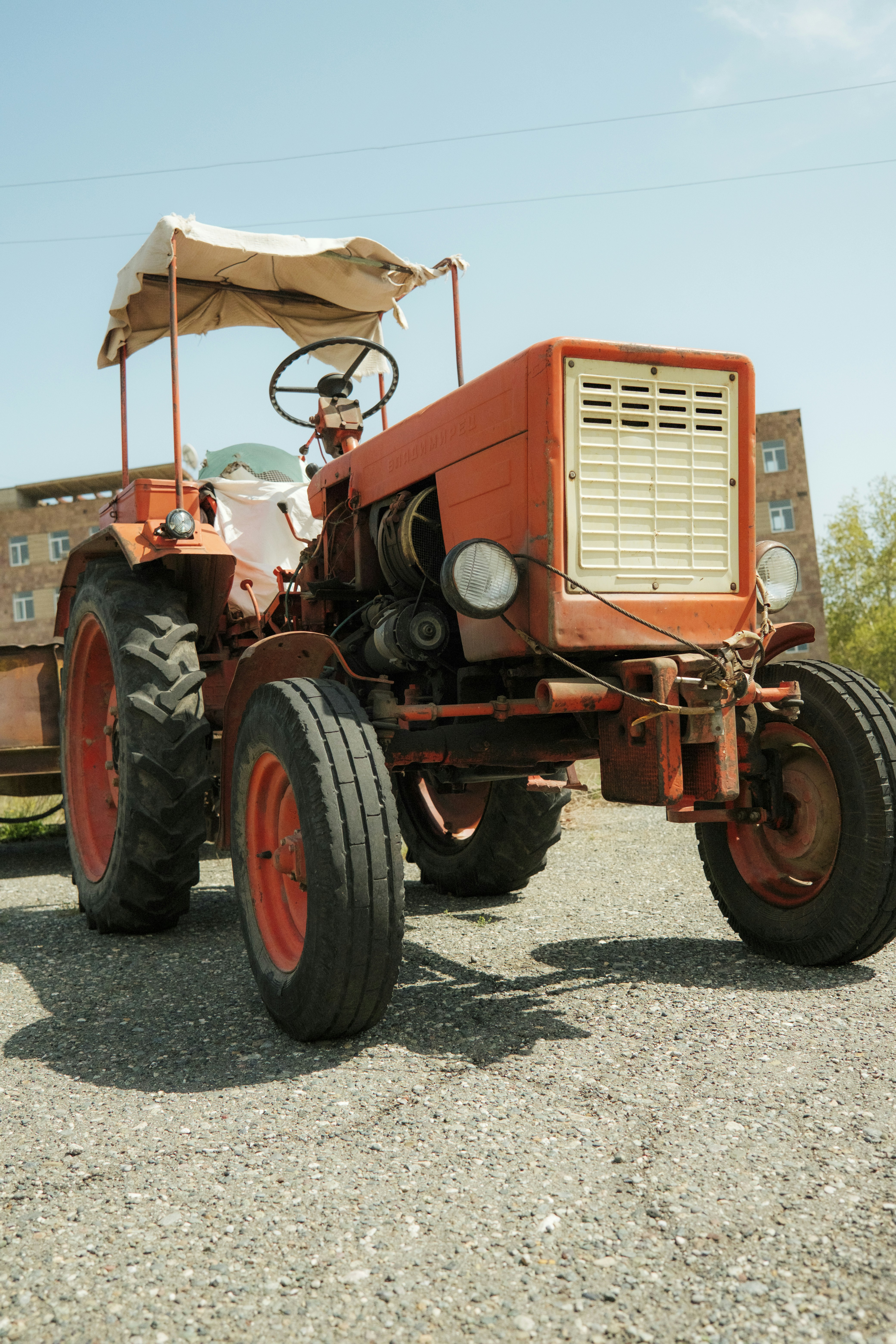 Запчастини для тракторів купити